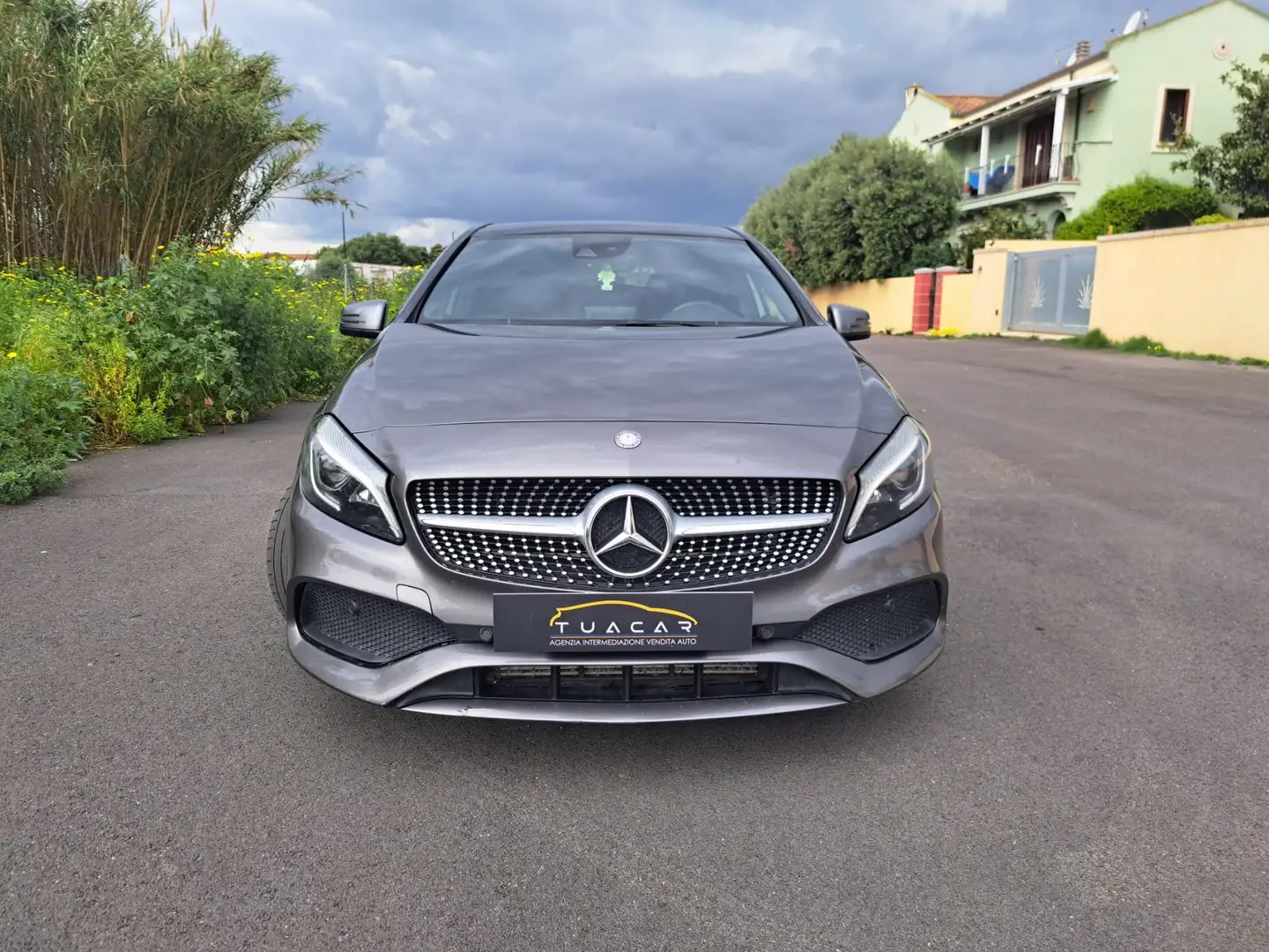 Mercedes-Benz A 220 Classe A - W176 d Premium 177cv auto my16 Grigio - 2
