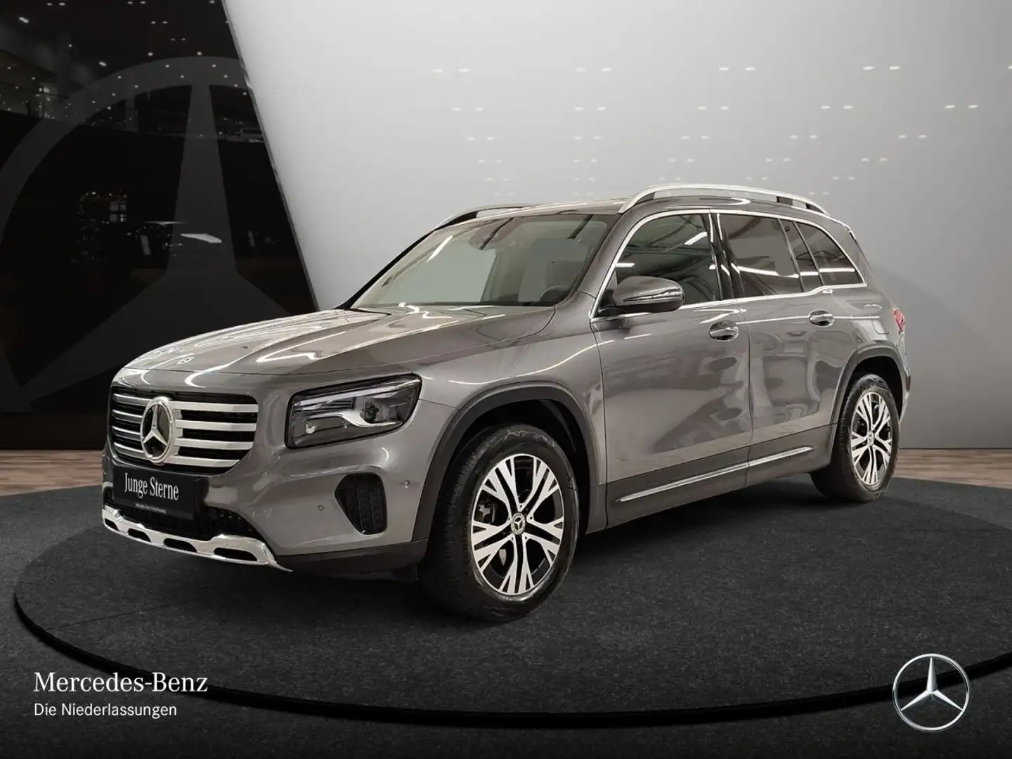 Mercedes-Benz GLB 220 4M PROGRESSIVE+PANO+AHK+MULTIBEAM+KAMERA Grau - 2