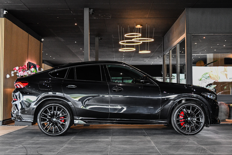 BMW X6 XDrive30d M-Sport, M-Seats, Pano, Laser, HUD, 360 — photo 9