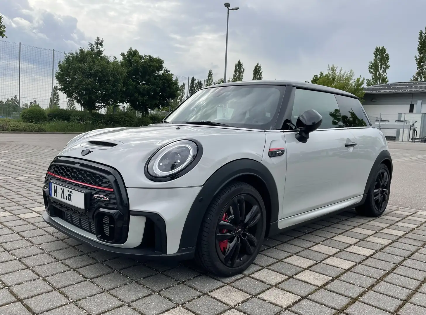 MINI John Cooper Works MINI John Cooper Works JCW 3-Türer F56 1. Hand Plateado - 1