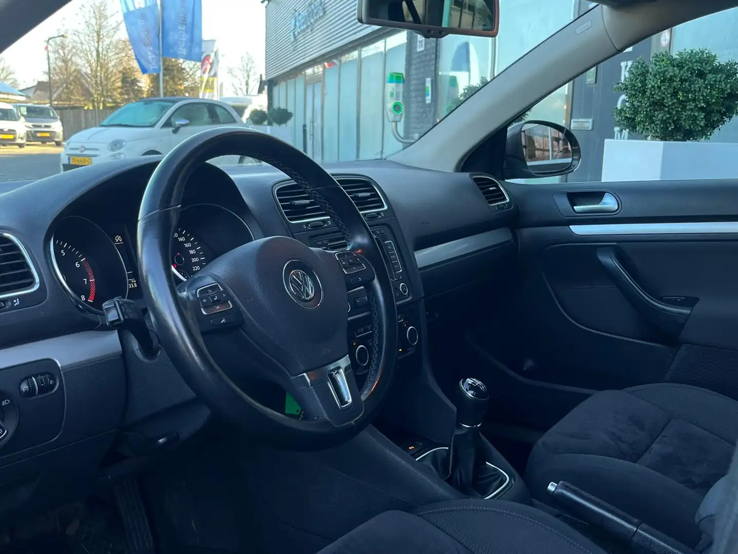 Volkswagen Golf Variant 1.2 TSI Highline BlueMotion, Airco, Bluetooth, Cru Braun - 2