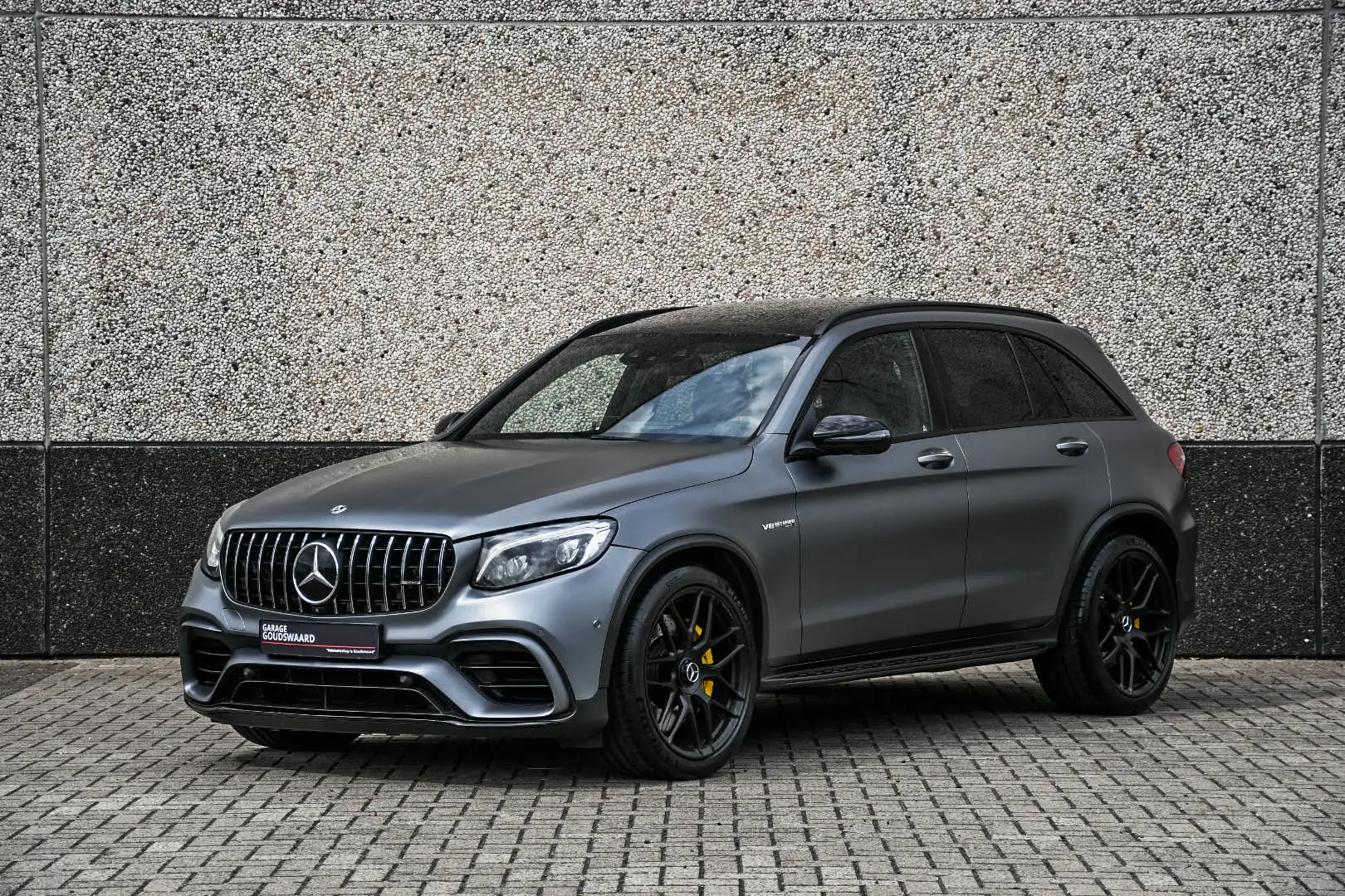 Mercedes-Benz GLC 63 AMG S 4MATIC+ Edition one Grijs - 2