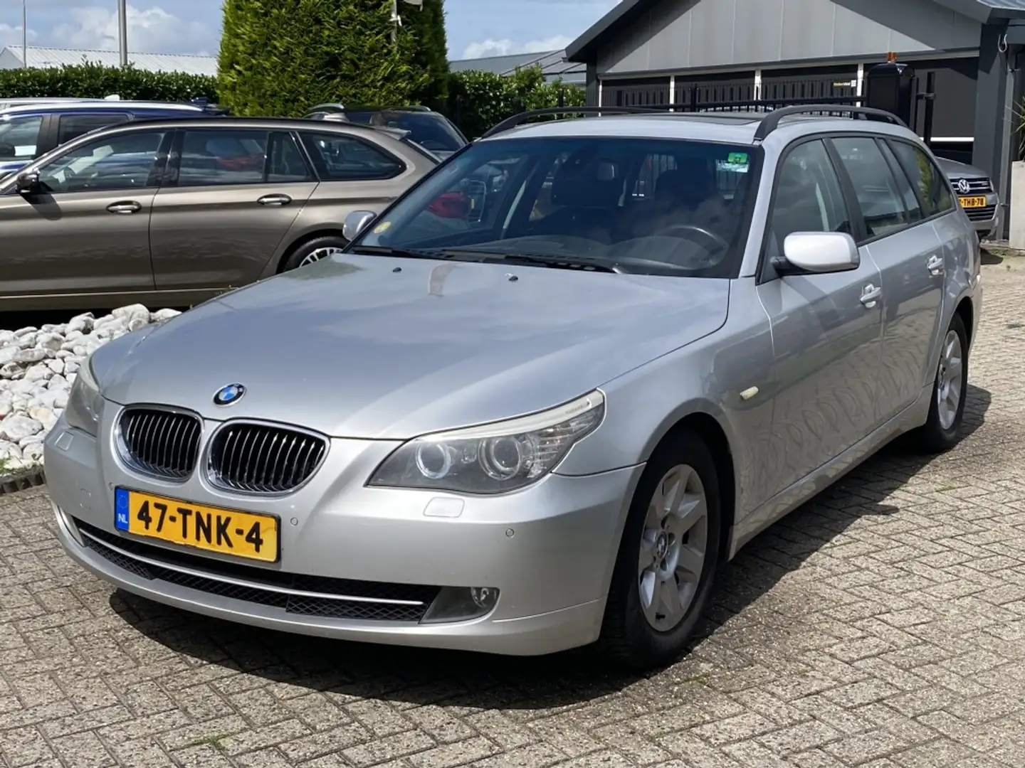BMW 525 5-serie Touring 525D Diesel 6-Cilinder 2008 Grijs Szary - 1