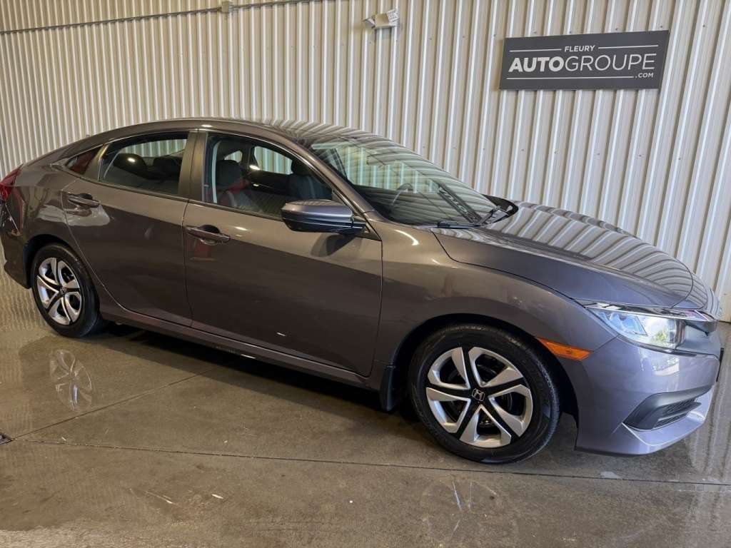 2018 Honda Civic LX Auto A\C Cam — снимка 1