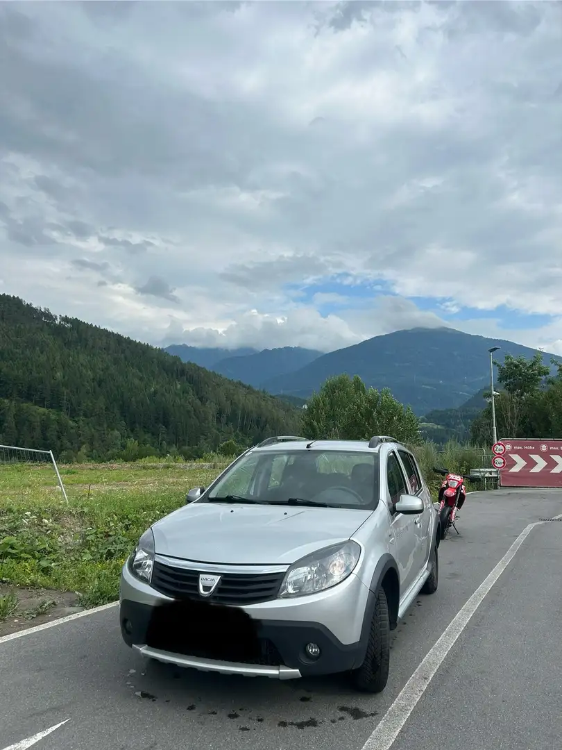 Dacia Sandero Stepway 1,6 MPI - 2