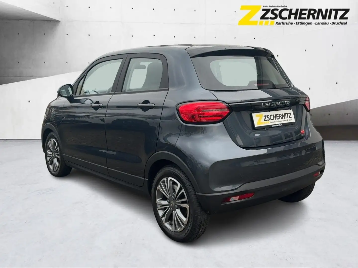 Leapmotor T03 37 70 kW BEV ACC+Navi+Pano+SD+Kam.+KeyLess Grau - 2