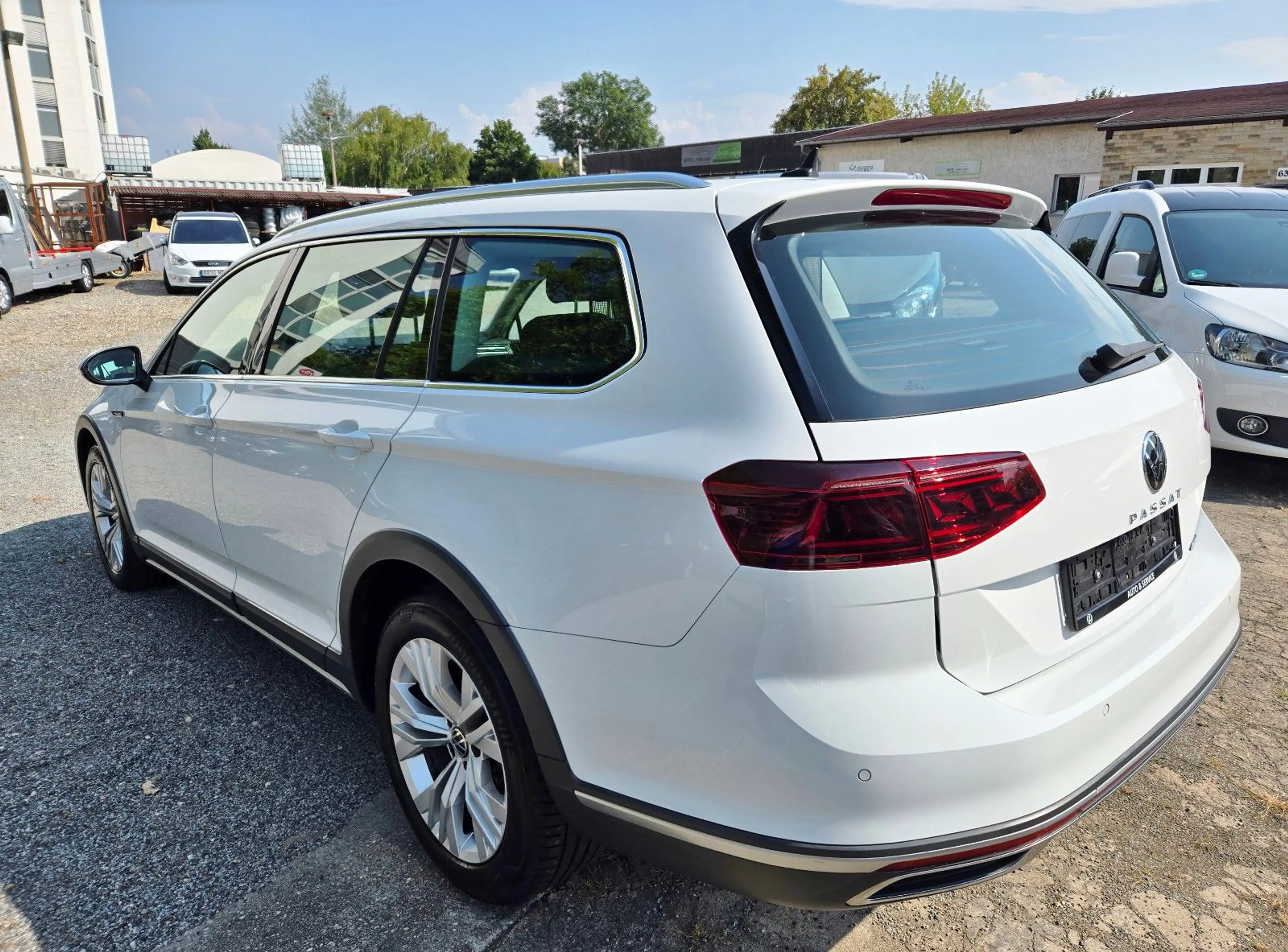 Volkswagen Passat Alltrack — photo 4