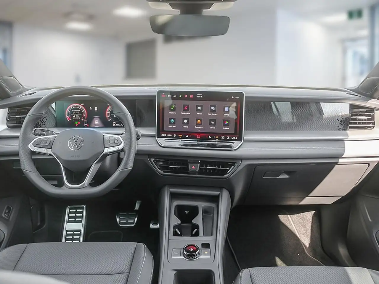 Volkswagen Tiguan снимка Volkswagen Tiguan
