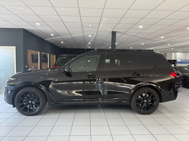 BMW X7 xDrive 40d*M-PAKET*SKY-LOUNGE*360*LUFT*HEADUP — photo 2