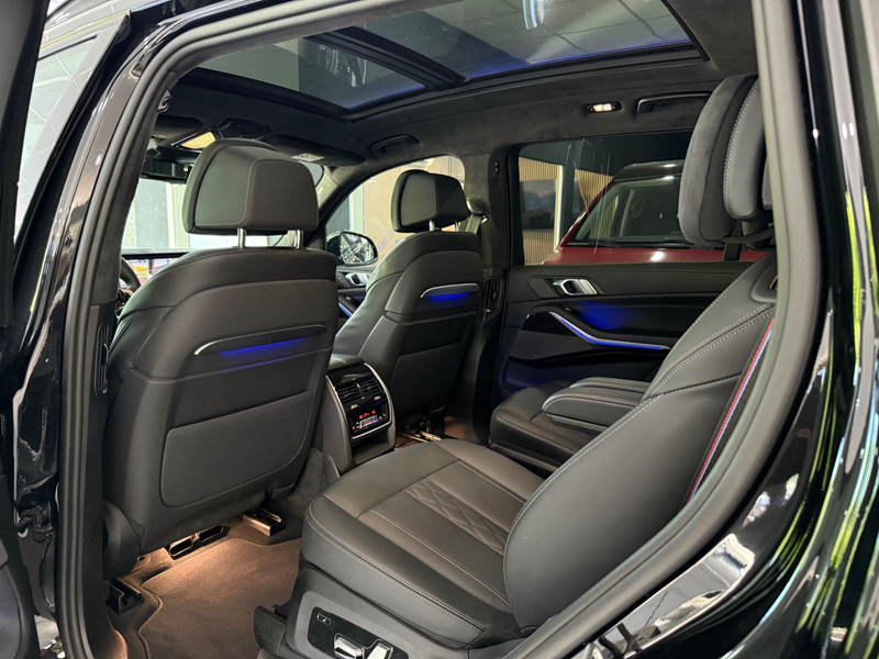 BMW X7 xDrive 40d*M-PAKET*SKY-LOUNGE*360*LUFT*HEADUP — photo 8