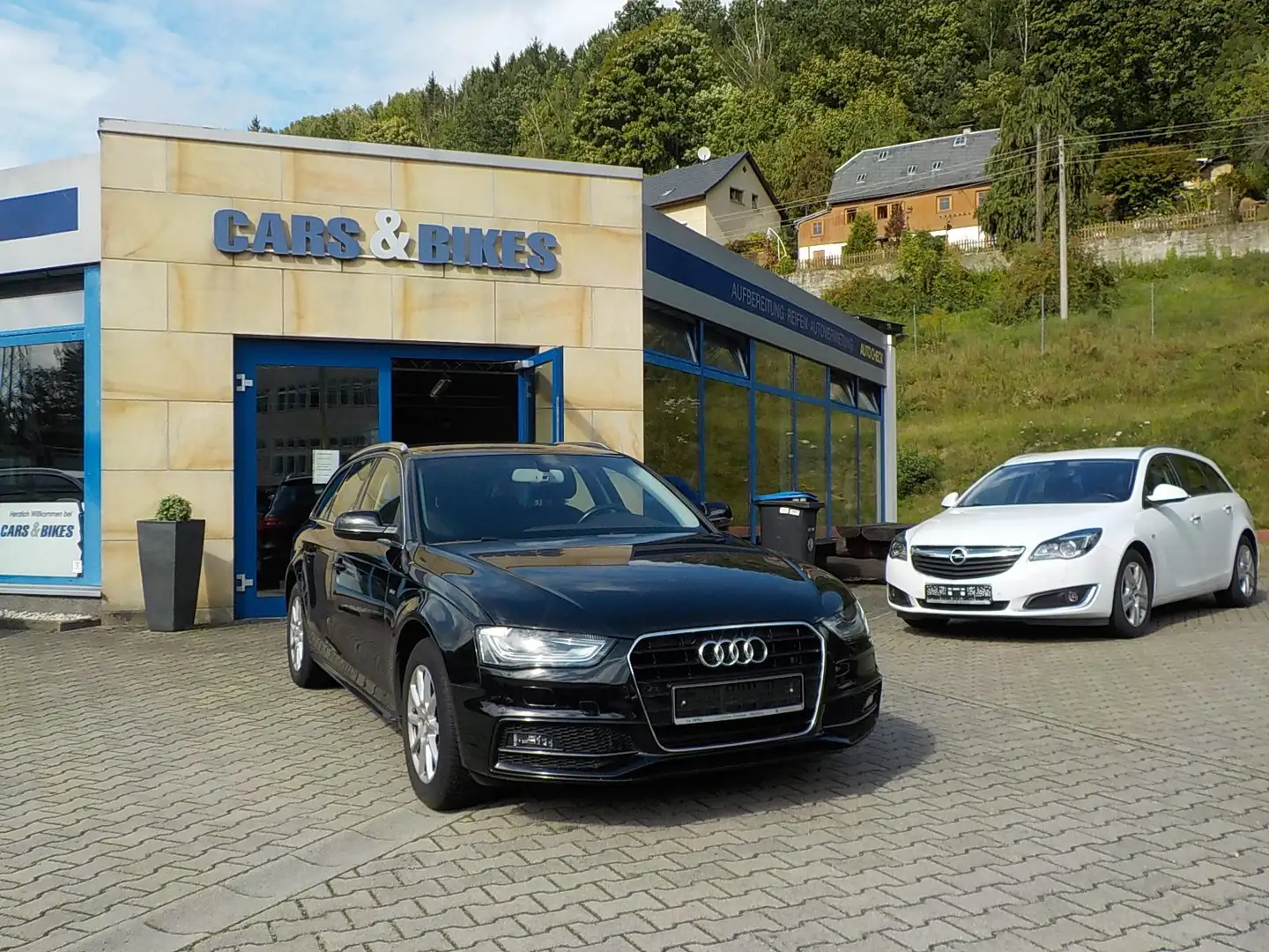 Audi A4 Sline XENON! NAVI! ALU! Noir - 1