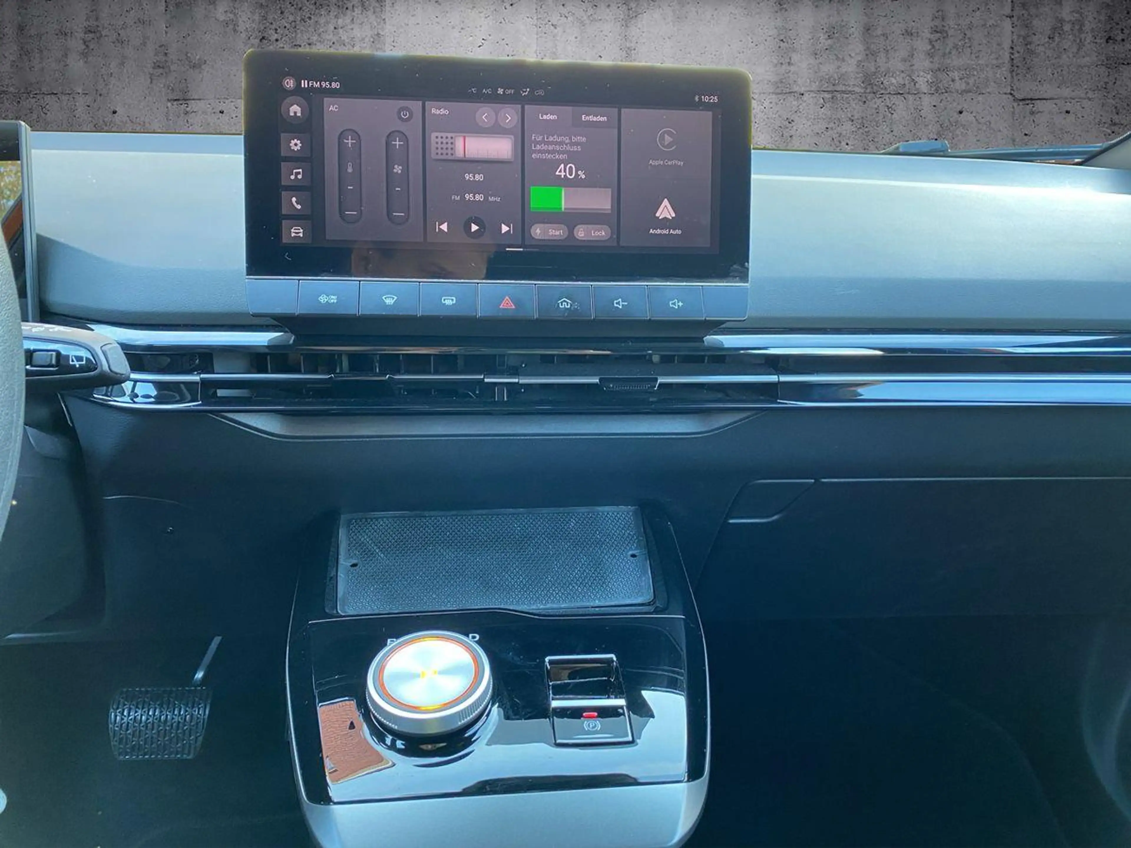 MG MG4 /Navi/Klimaauto/AppleCar/ — photo 10