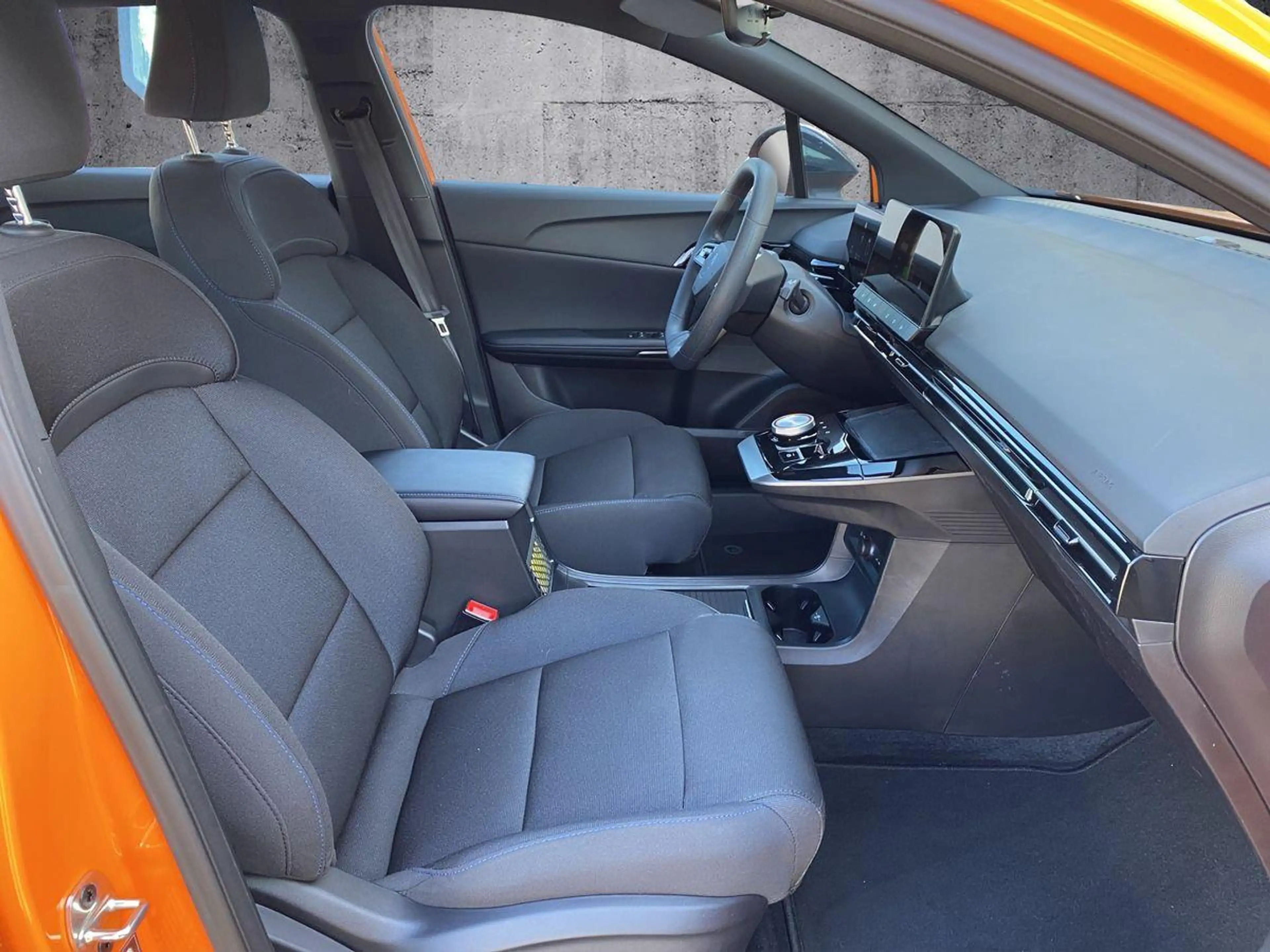 MG MG4 /Navi/Klimaauto/AppleCar/ — photo 7