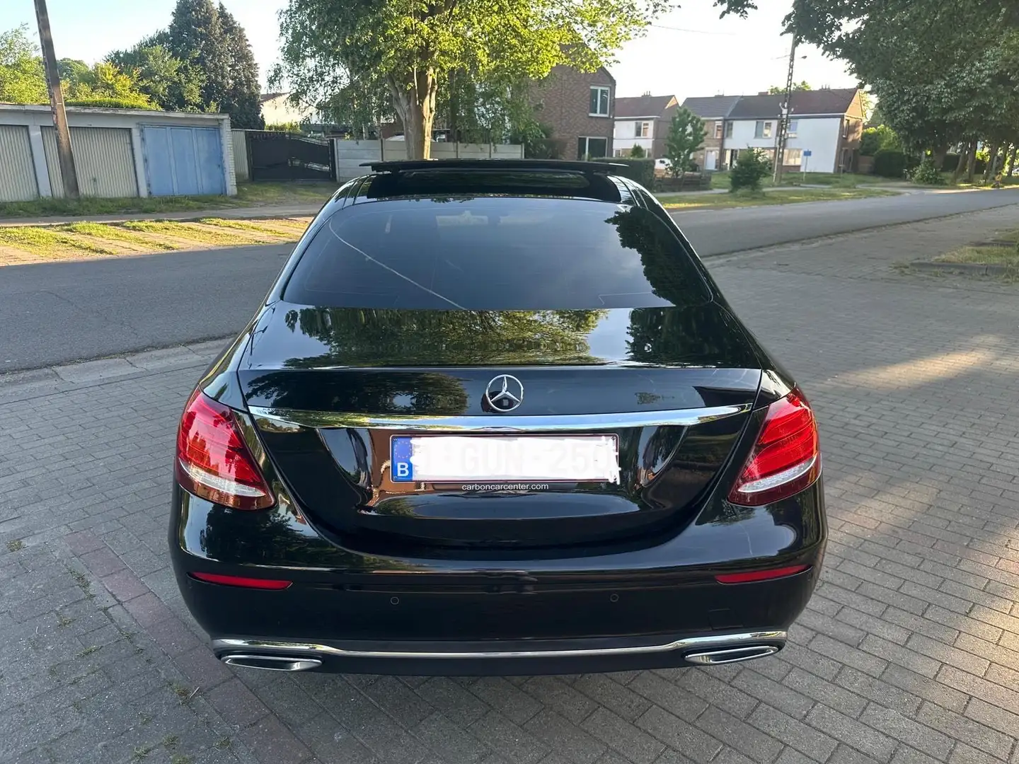 Mercedes-Benz E 220 avantgarde 9G-tronic interieur sport - 2