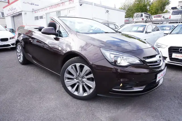 Opel Cascada Innovation*Bi-Xenon*Navi*Teilleder*GARAN