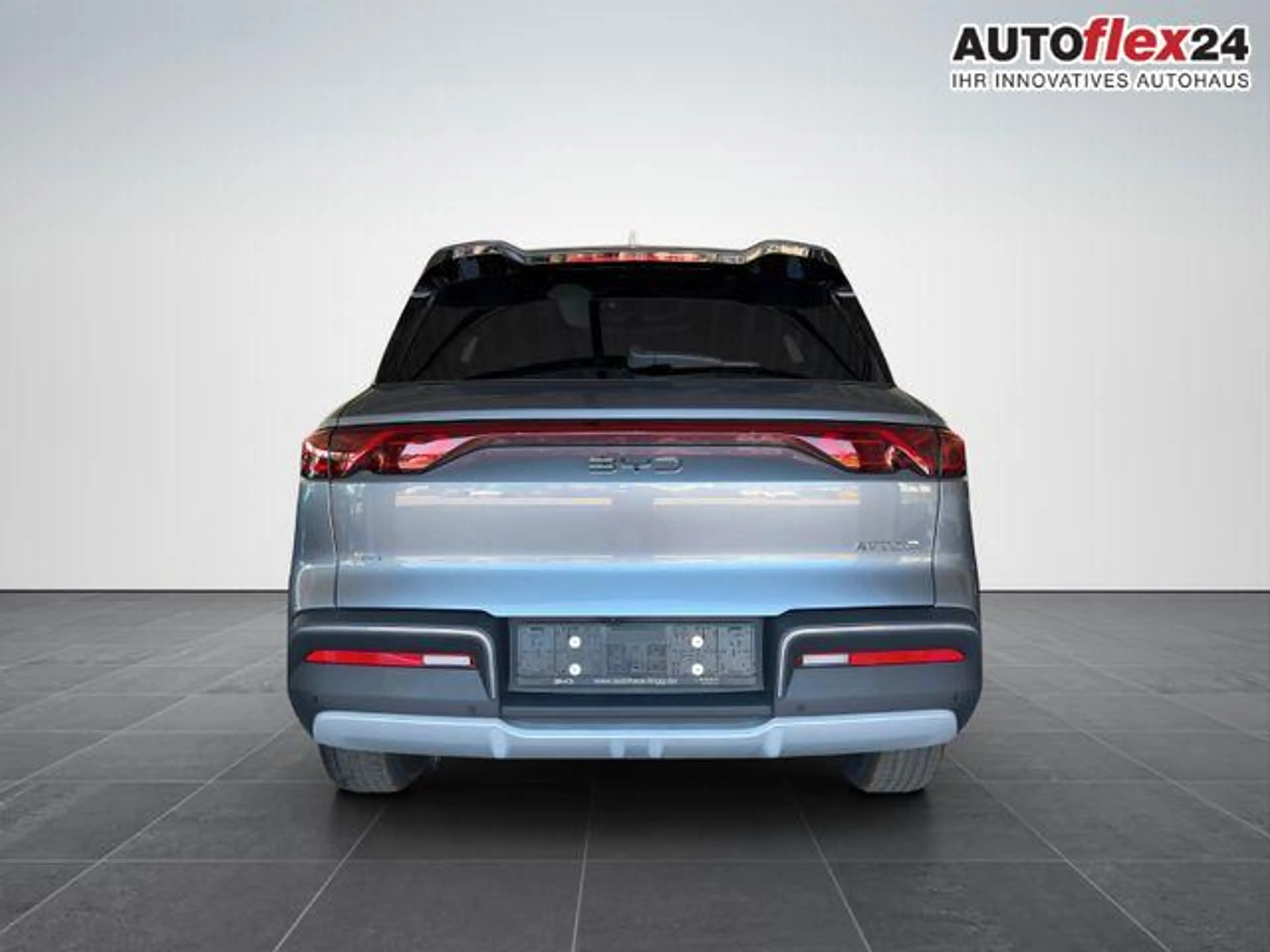 BYD Atto 2 DM-i Boost /PANO/SHZ/SOFORT 156 kW (212 PS), Au... — photo 3