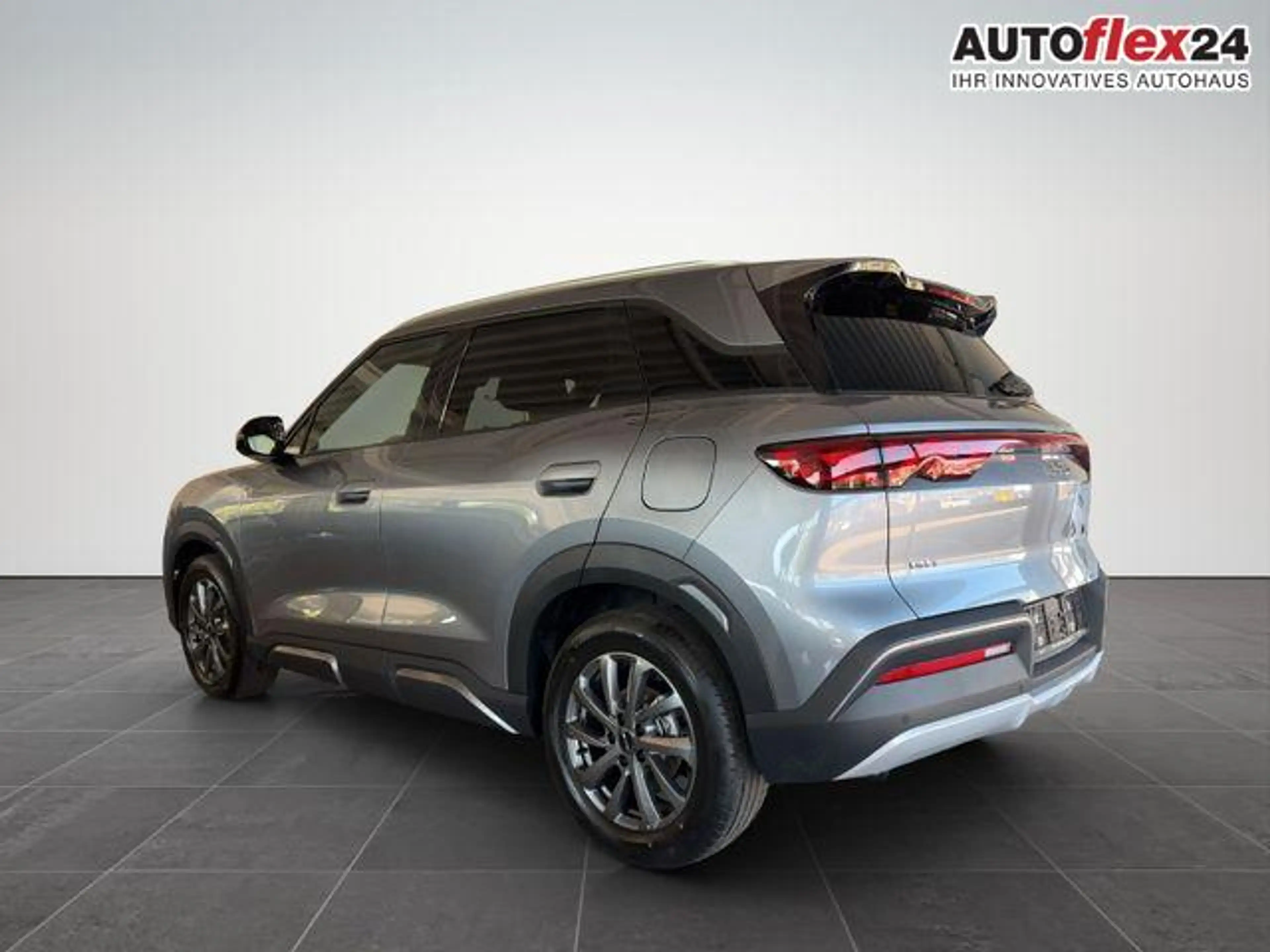 BYD Atto 2 DM-i Boost /PANO/SHZ/SOFORT 156 kW (212 PS), Au... — photo 4