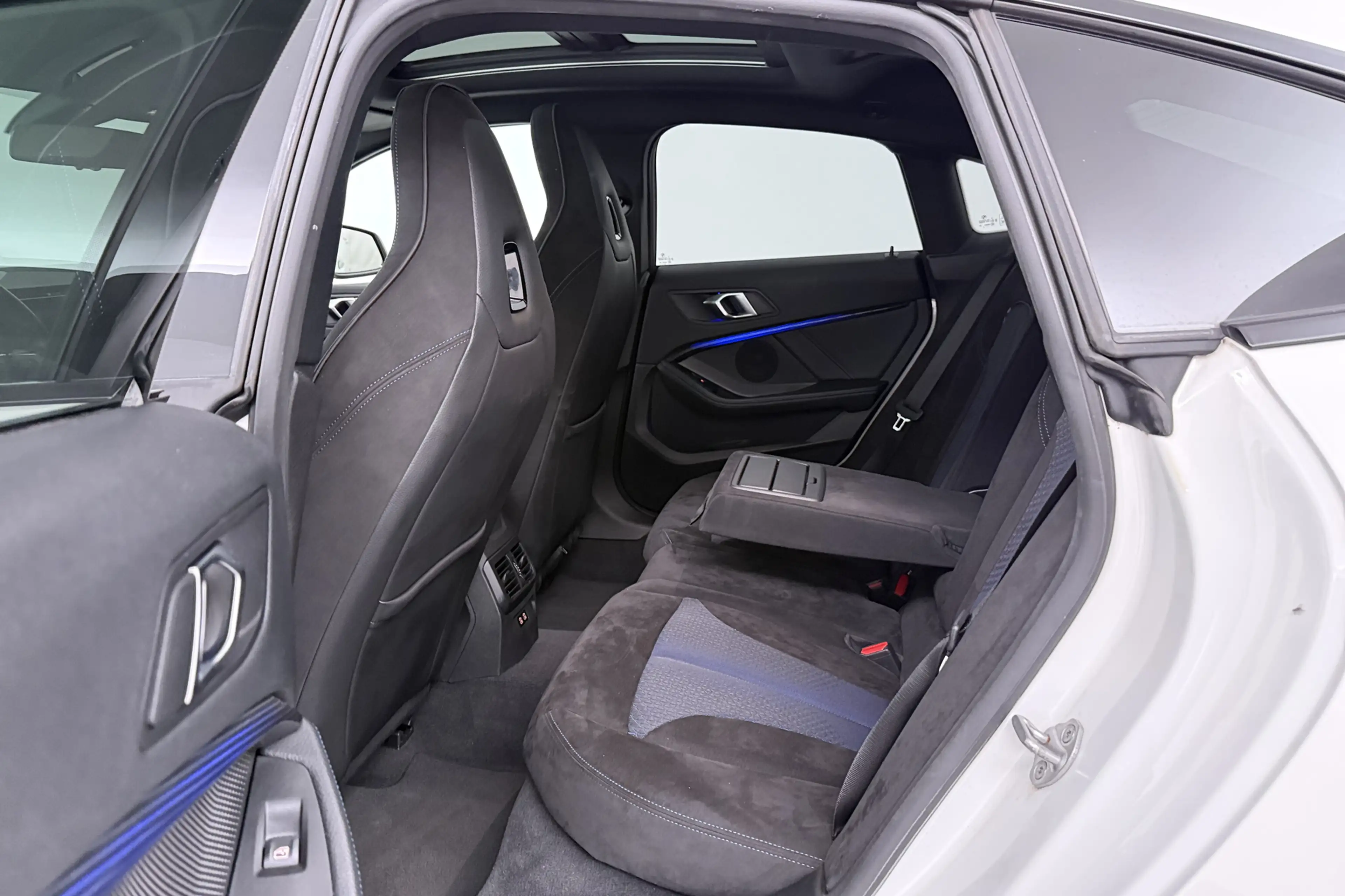 BMW 218 2-serie Gran Coupé 218i High Executive (PANORAMADA — photo 23