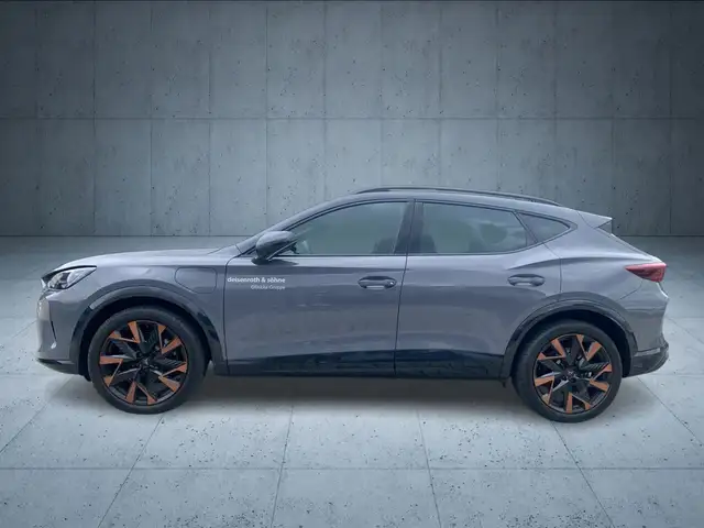 Cupra Formentor view 2