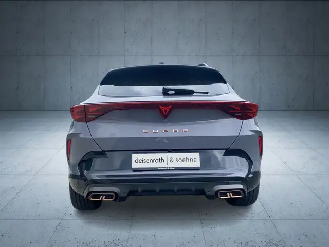 Cupra Formentor view 4