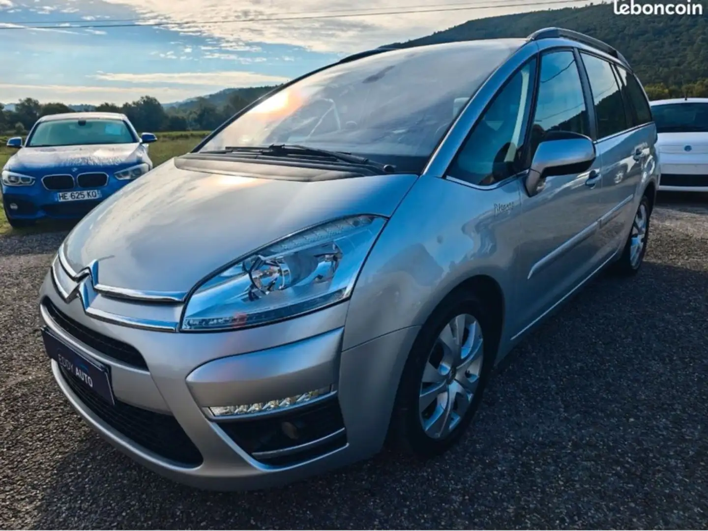 Citroen Grand C4 Picasso 1.6 hdi Gris - 2