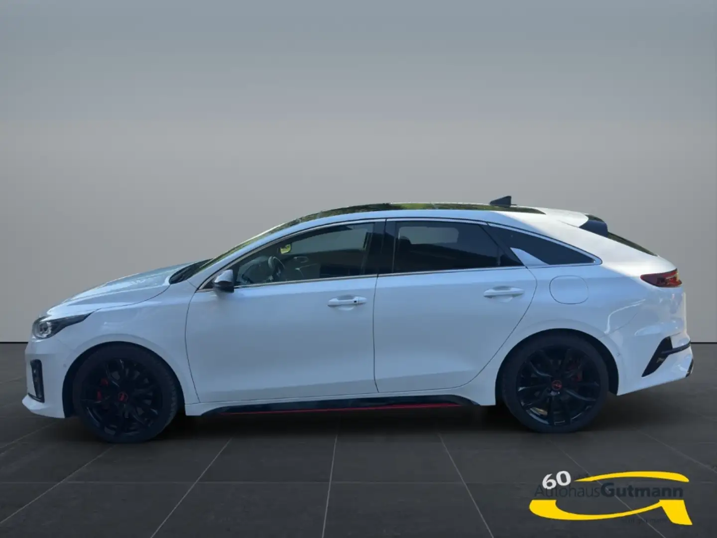 Kia ProCeed / pro_cee'd GT 1.6 T-GDI EU6d-T El. Panodach Navi Leder Digita Weiß - 2