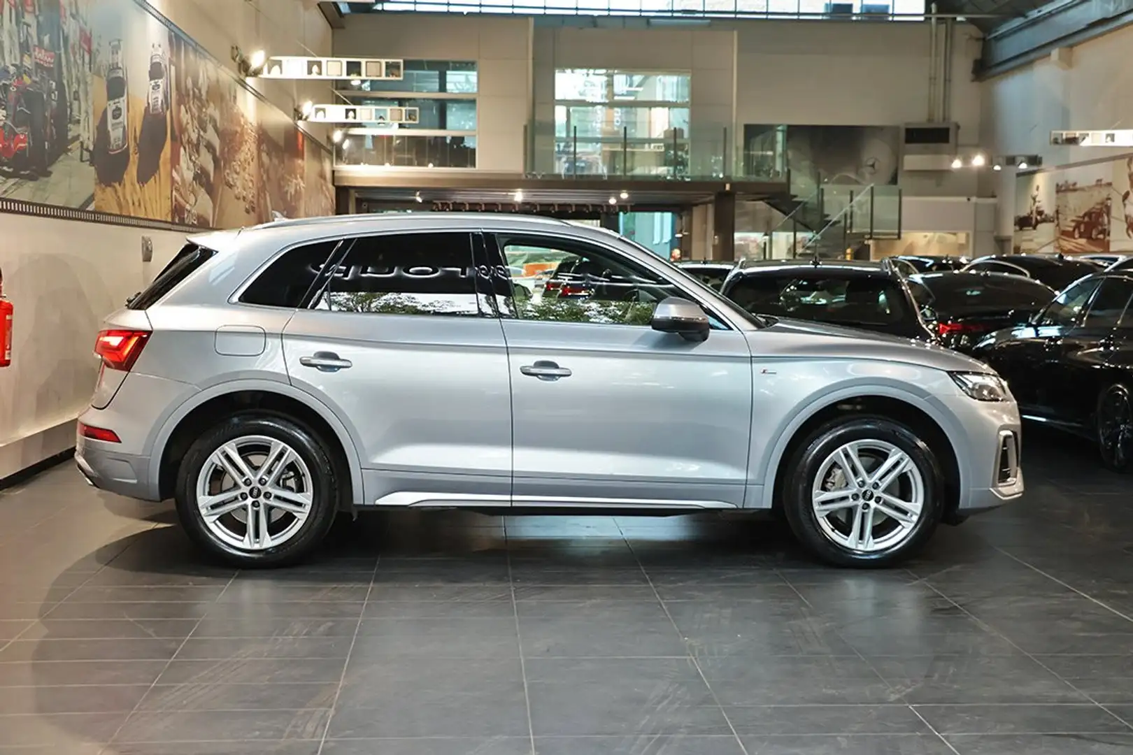 Audi Q5 40 TDI Quattro S-Tronic S-Line - VOLANTE PIATTO Silber - 2