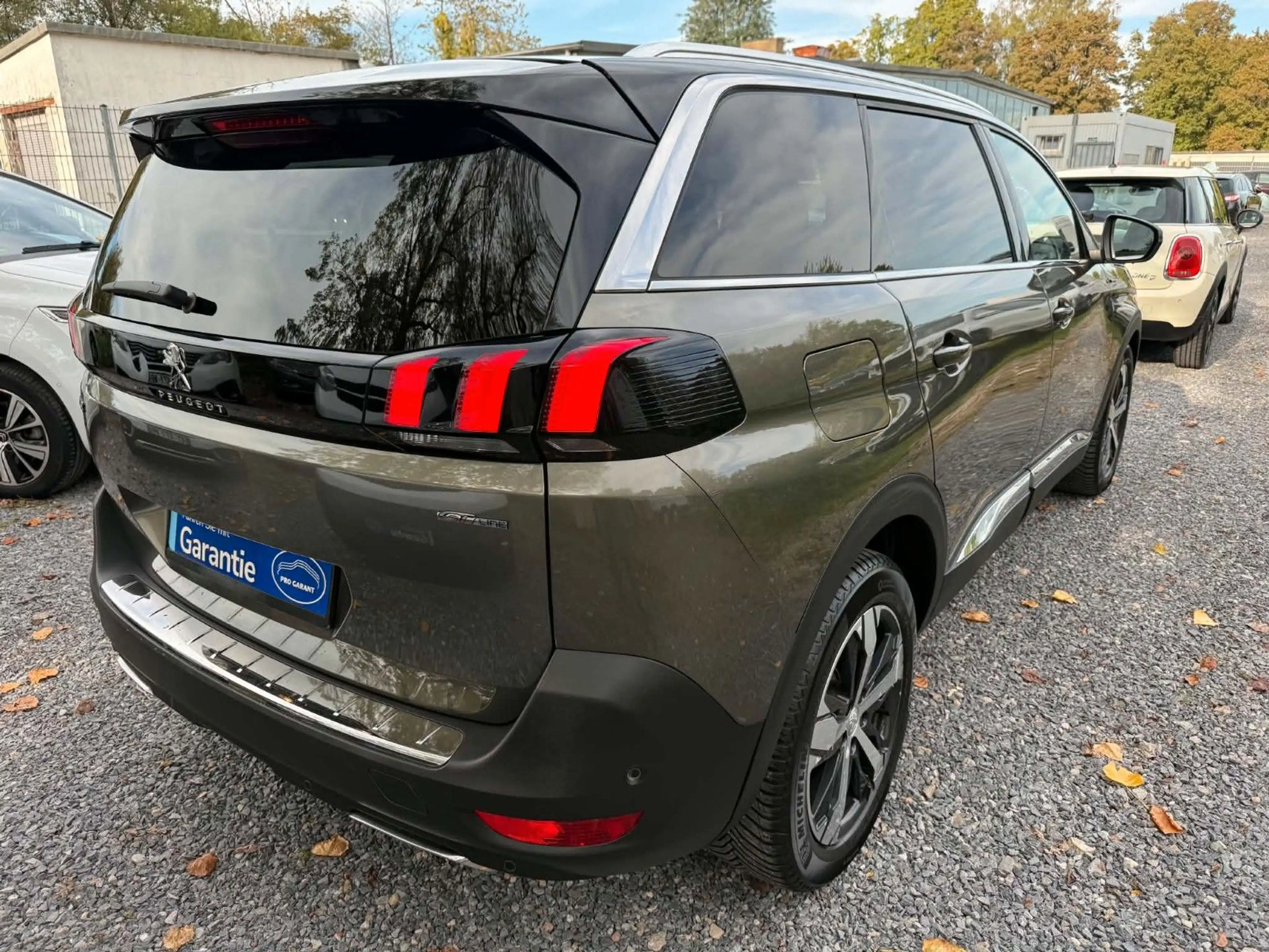 Peugeot 5008 Peugeot 5008 1.6 THP GT Line*7 Sitzer*Panorama* — photo 2