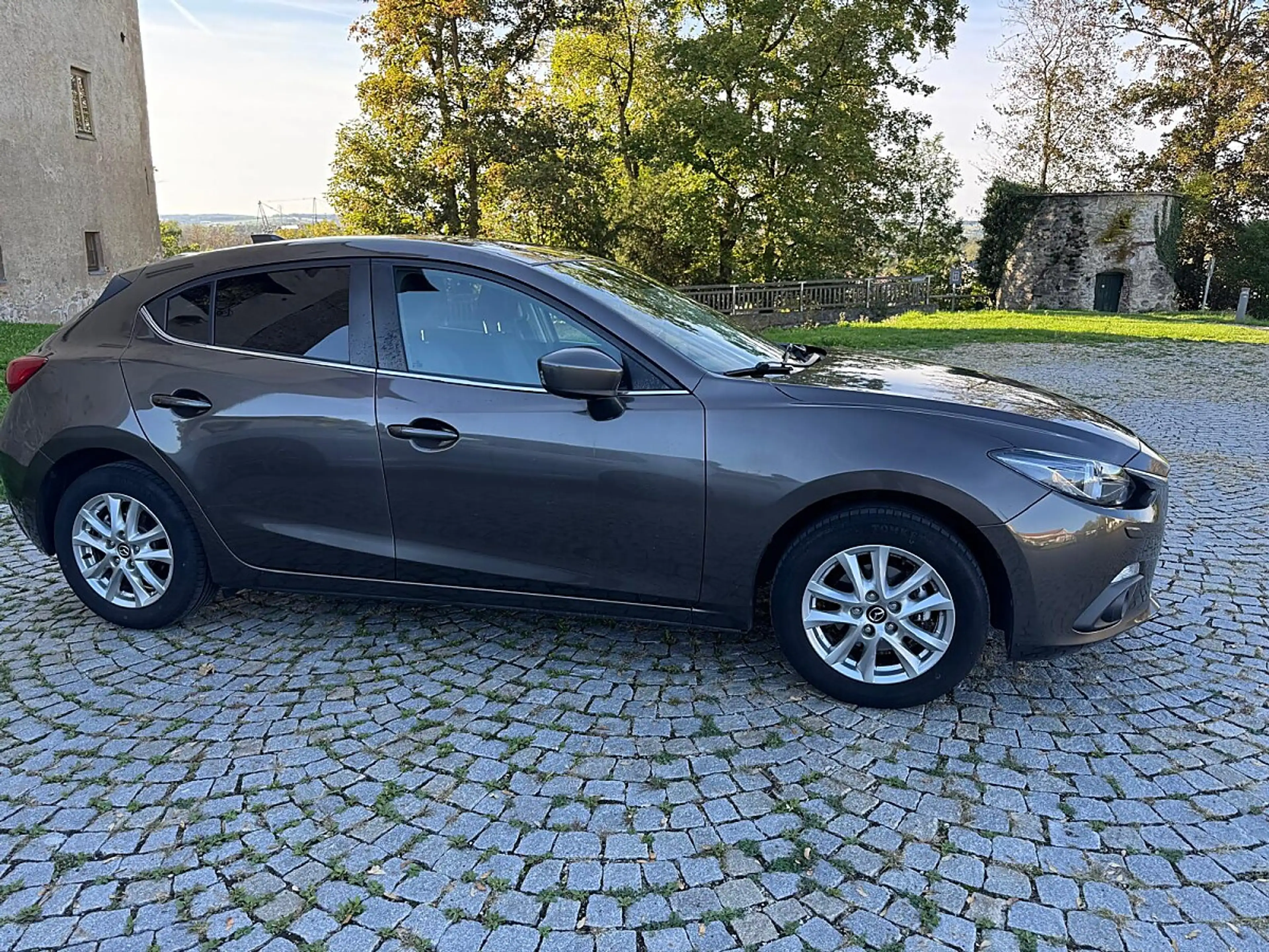 Mazda 3 Mazda3 Attraction 5-türig — photo 2