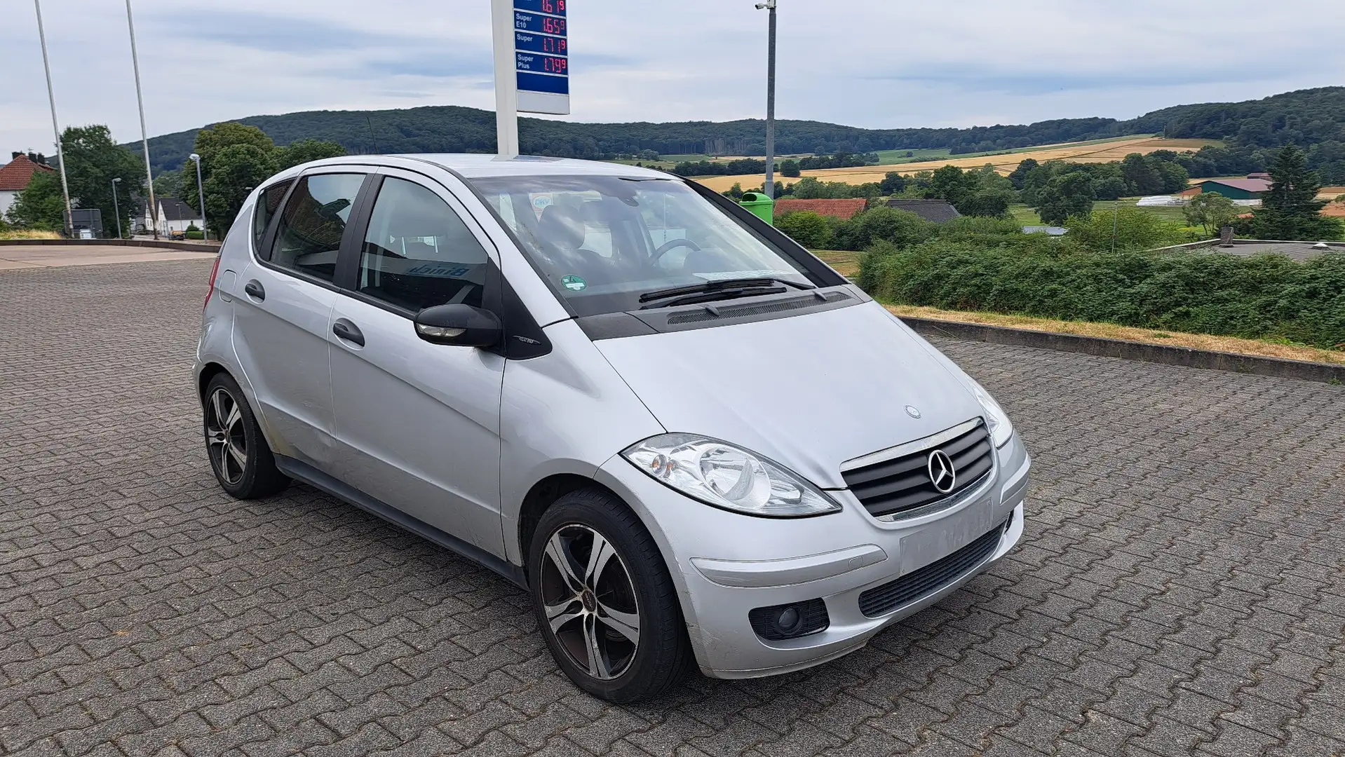 Mercedes-Benz A 170 Navigation/Tempomat Argent - 1
