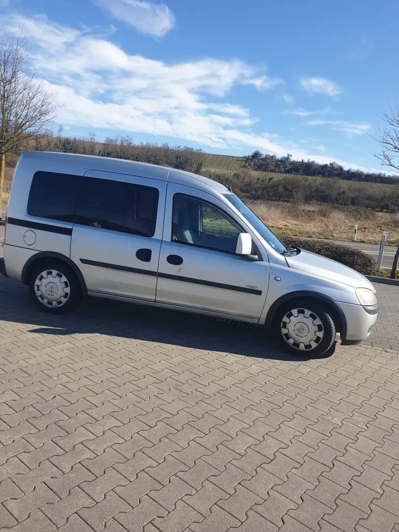 Opel Combo 1.6 Tour - 1