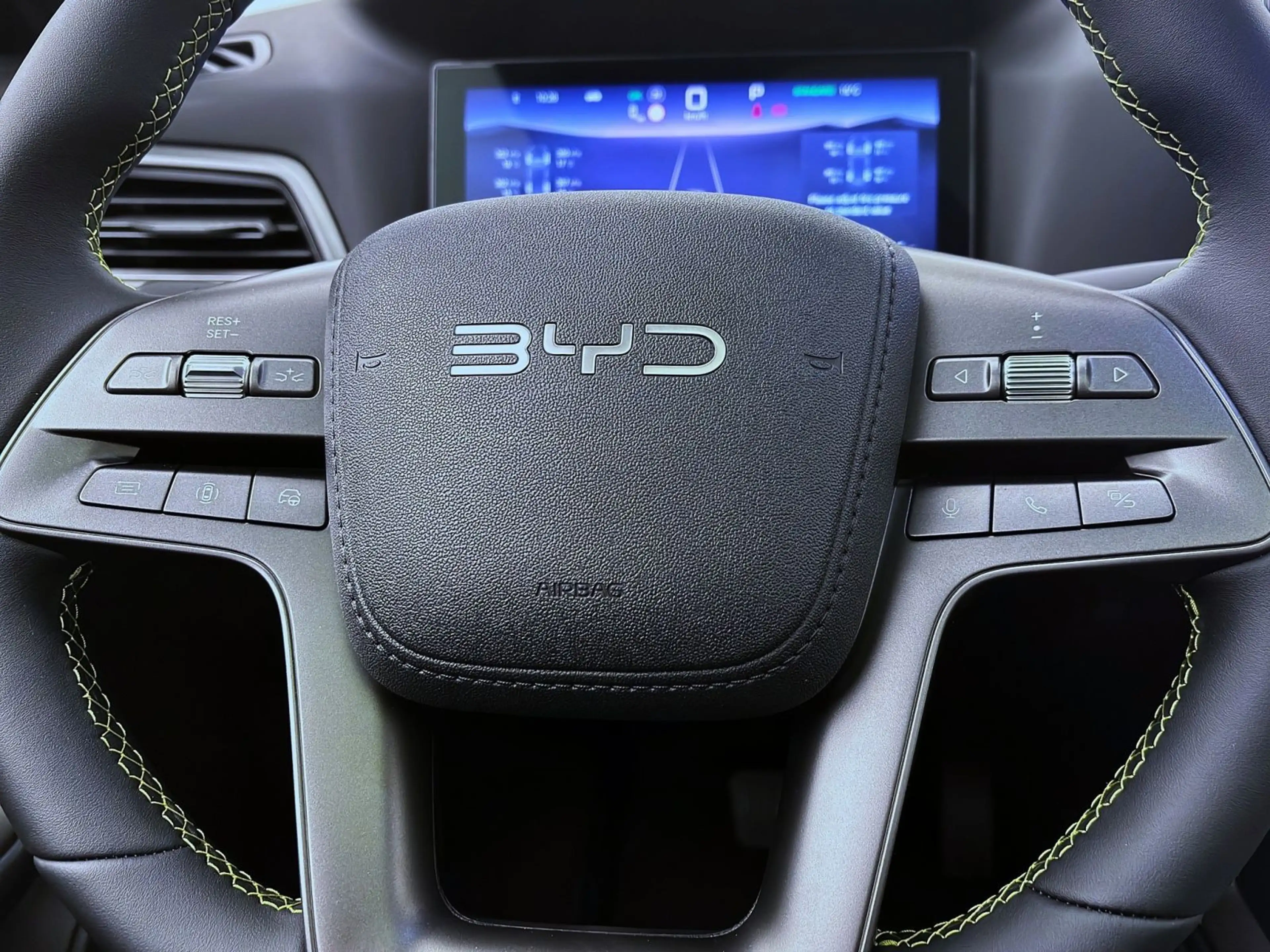 BYD Atto 2 COMFORT PANO NAVI 360* PDC LED — photo 13