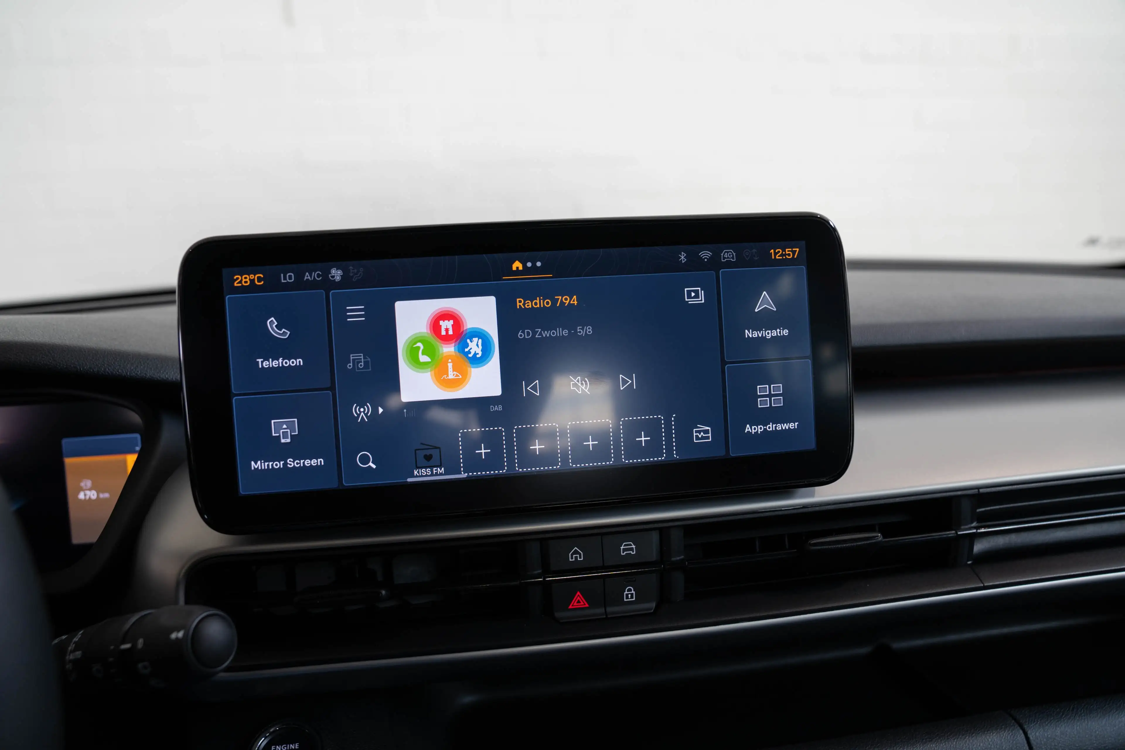 Jeep Avenger 1.2 e-Hybrid Summit | Camera | Elektrische Achterk — photo 33