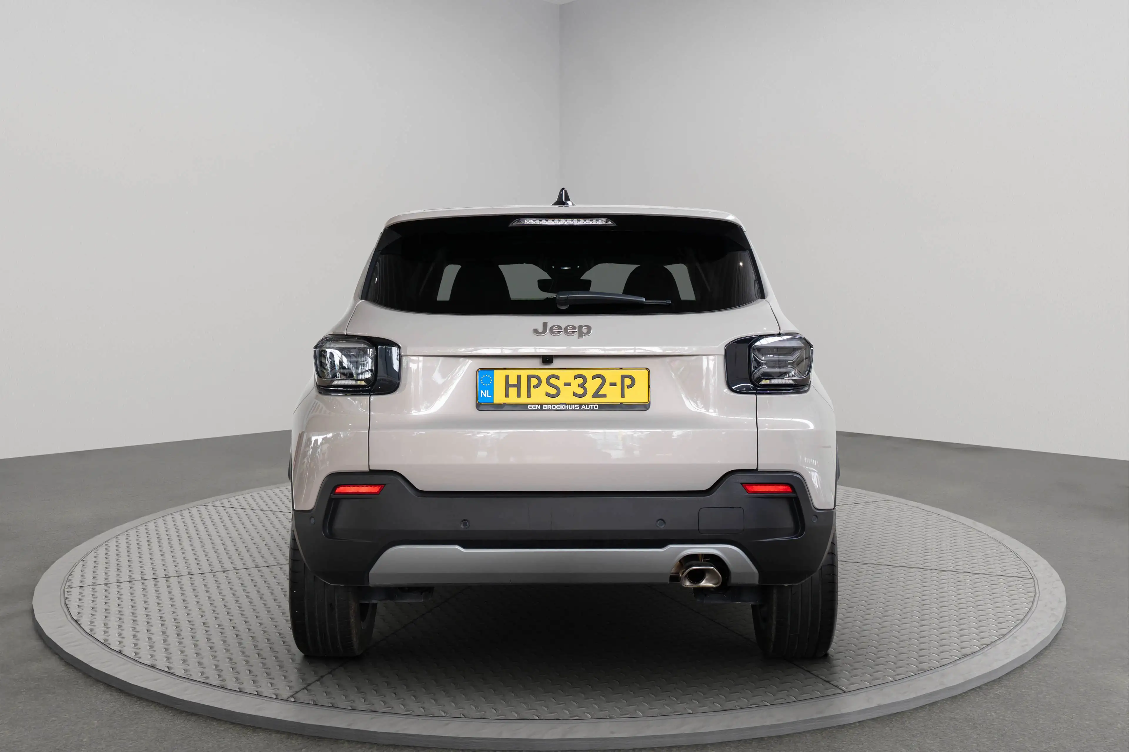 Jeep Avenger 1.2 e-Hybrid Summit | Camera | Elektrische Achterk — photo 5