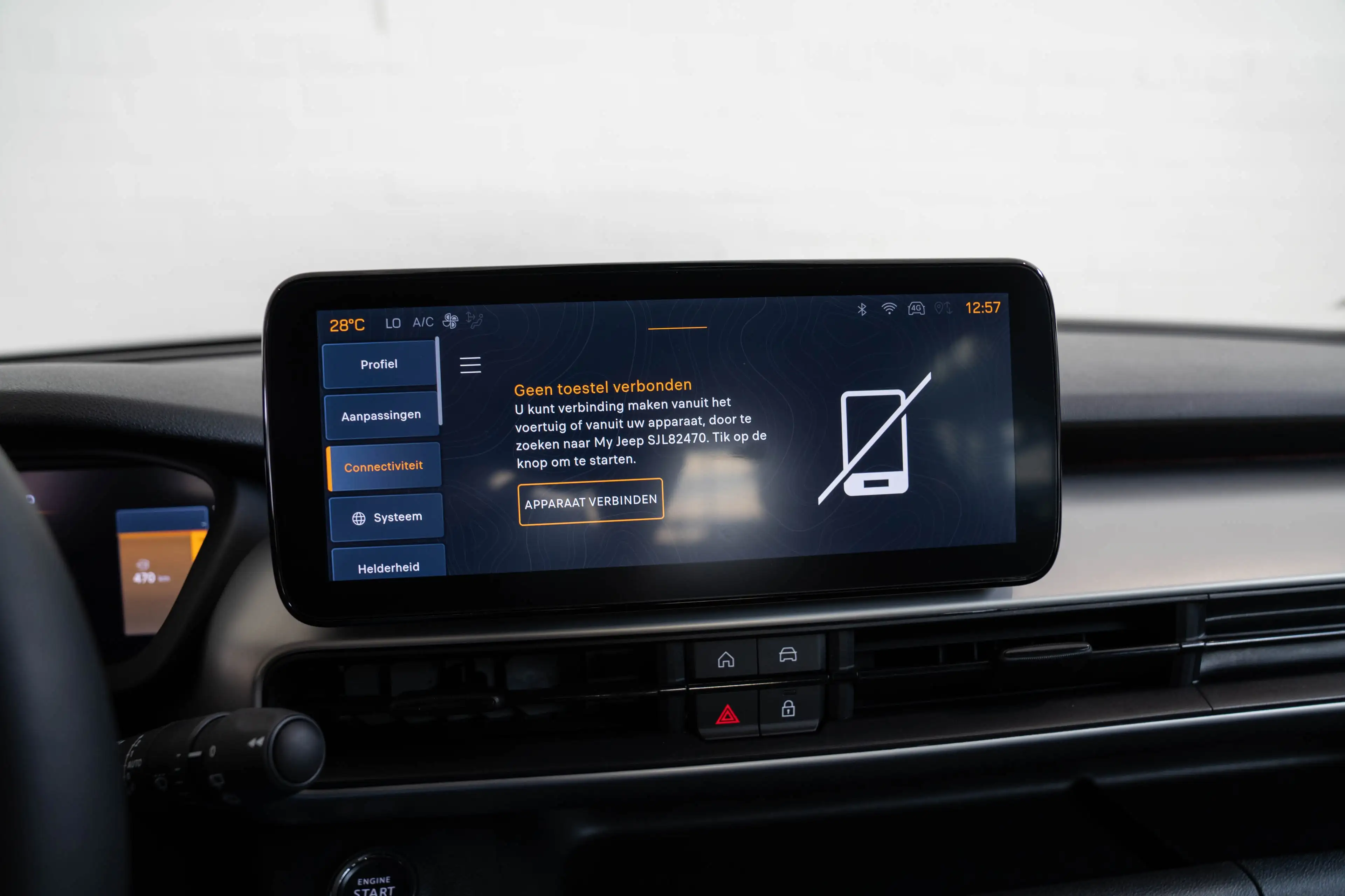 Jeep Avenger 1.2 e-Hybrid Summit | Camera | Elektrische Achterk — photo 34