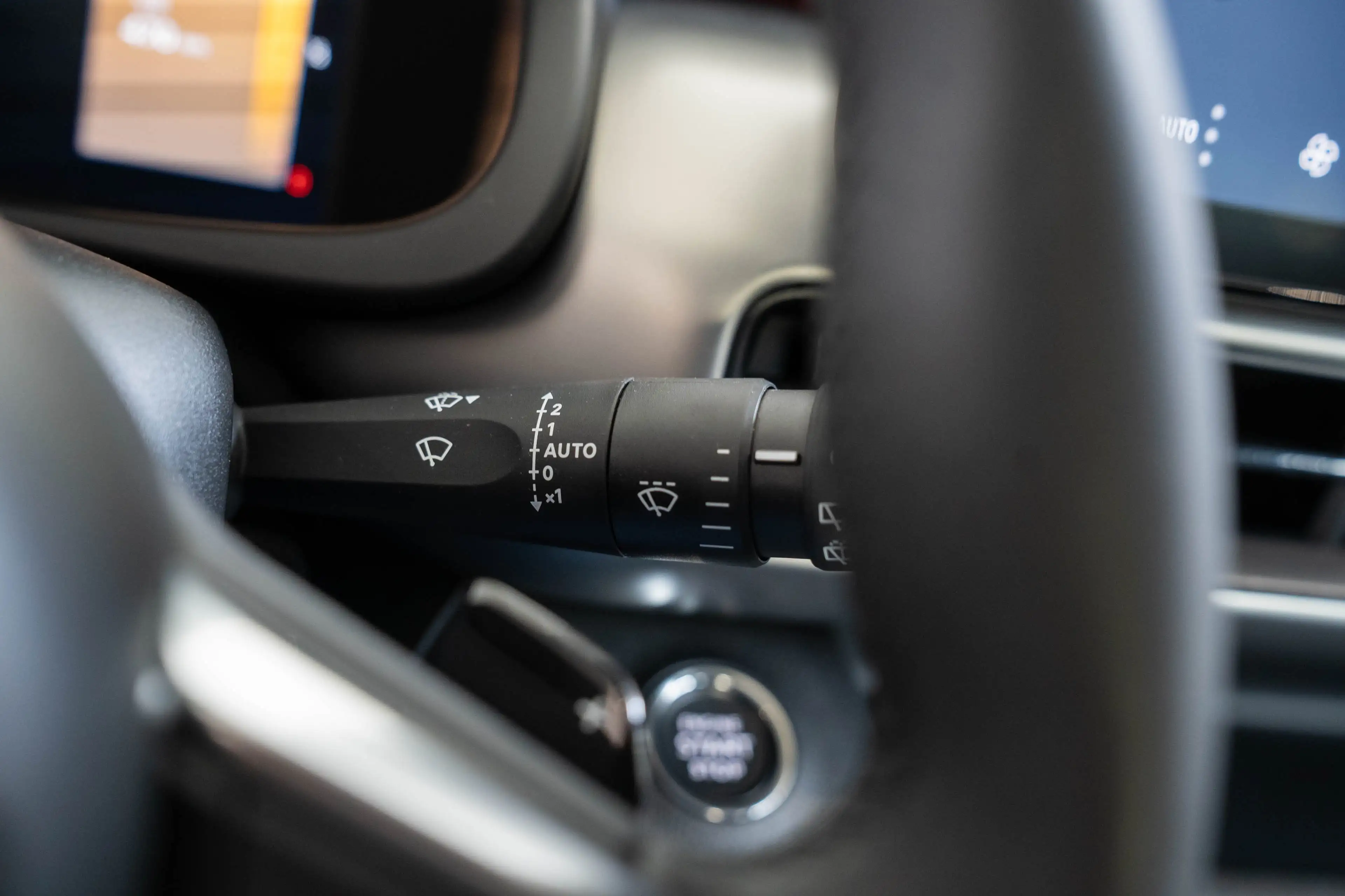 Jeep Avenger 1.2 e-Hybrid Summit | Camera | Elektrische Achterk — photo 24