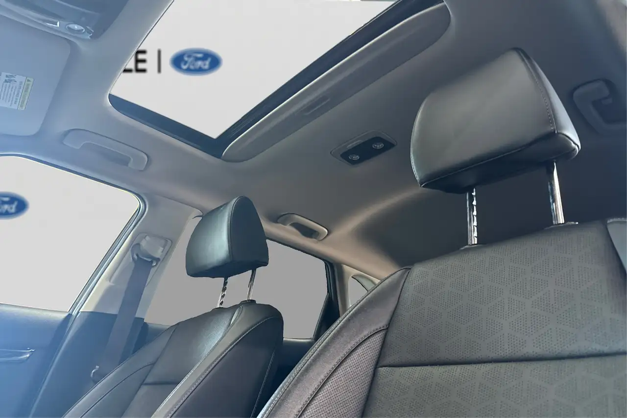 Kia Seltos снимка Kia Seltos