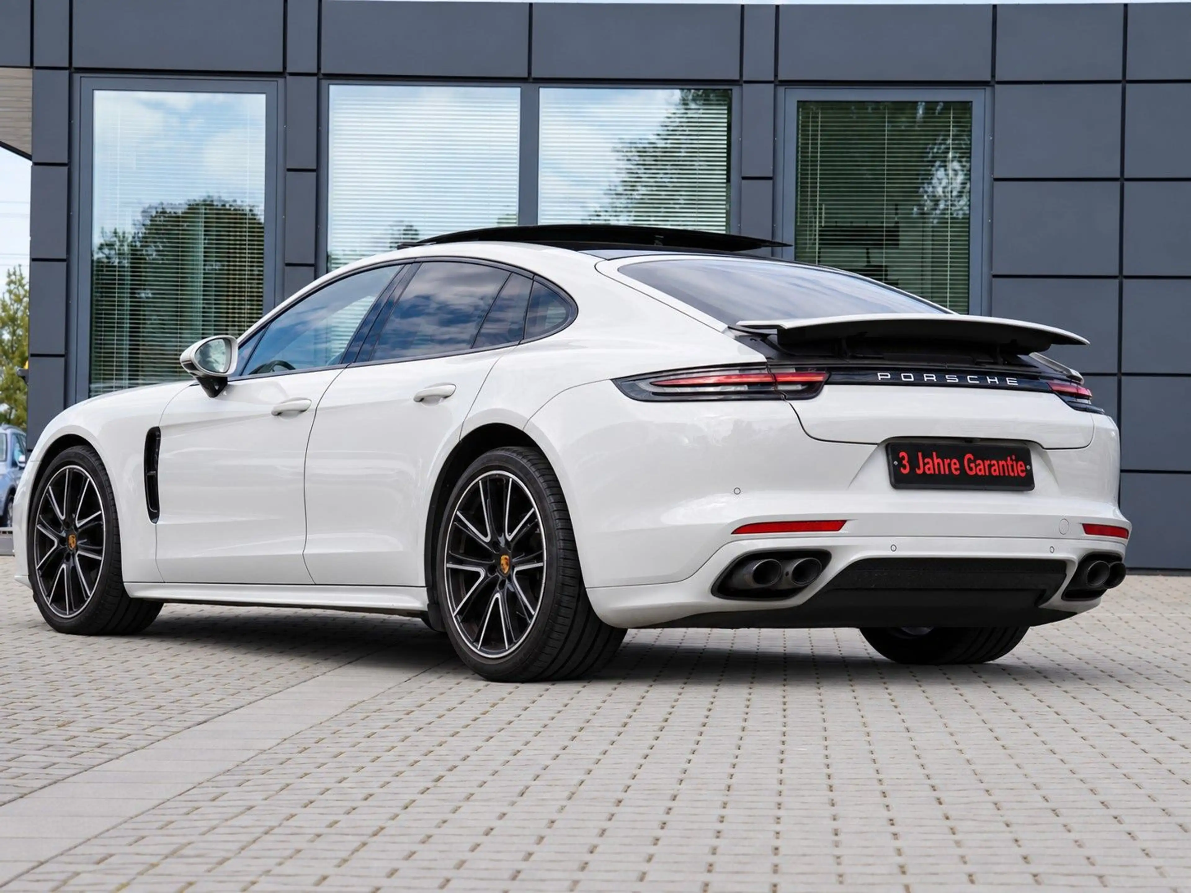 Porsche Panamera 4 Sport Chrono Paket + 3 JAHRE GARANTIE — photo 4
