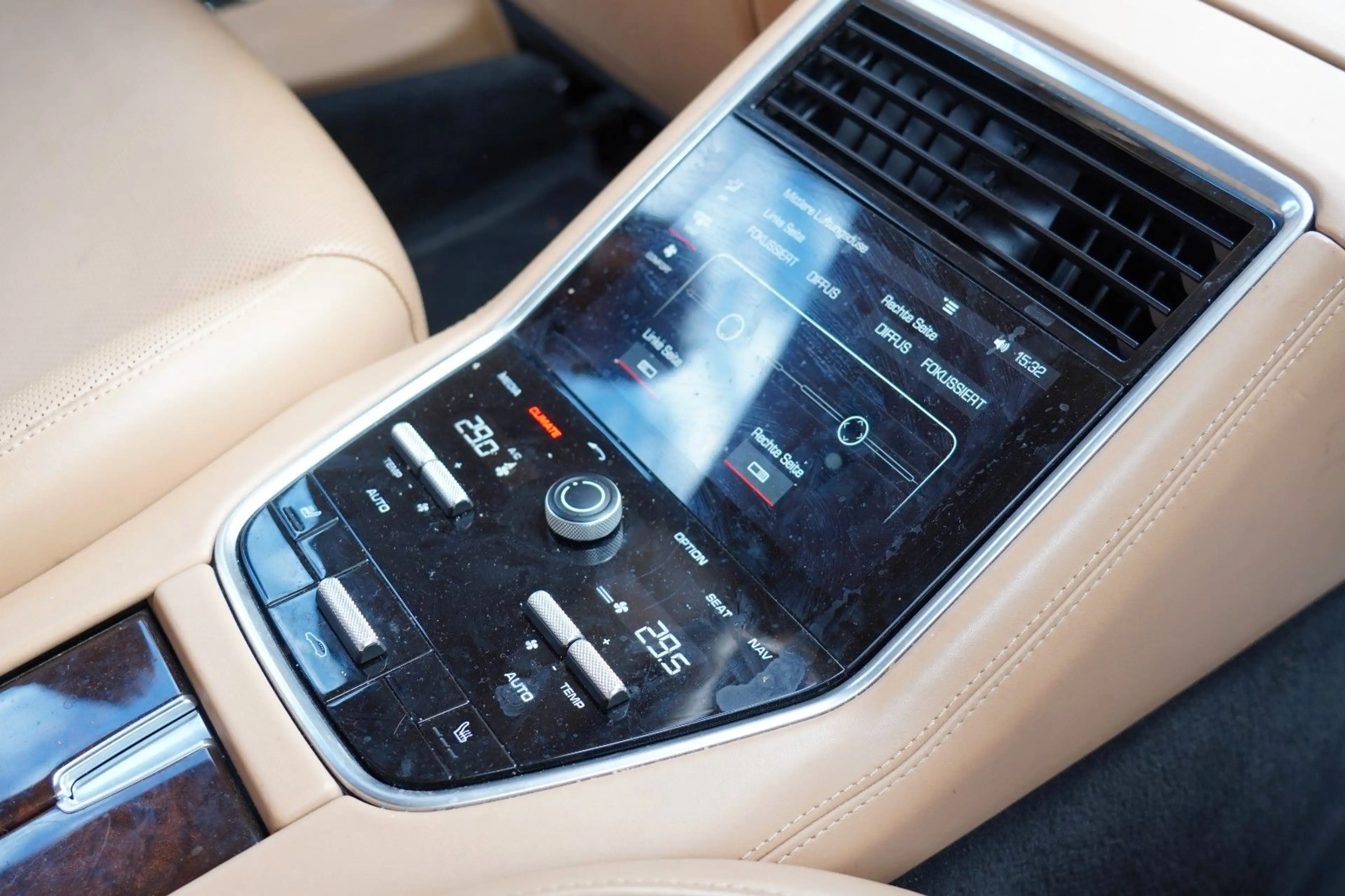 Porsche Panamera 4 Sport Chrono Paket + 3 JAHRE GARANTIE — photo 8