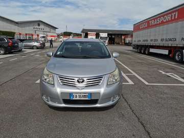 Wagon 2.0 d-4d Sol Plus