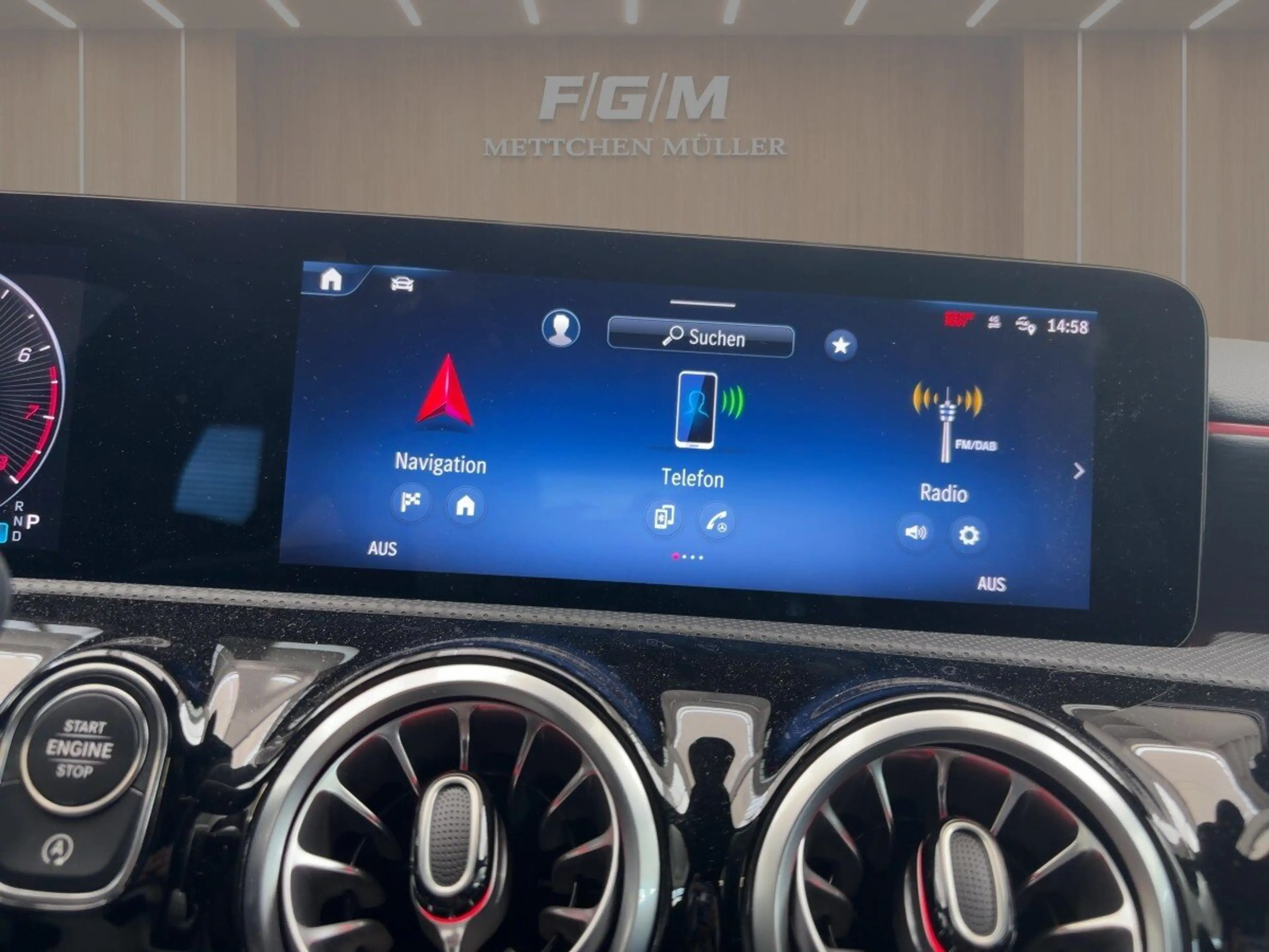 Mercedes-Benz A 180 A 180 Kompaktlimousine AMG-LINE+CARPLAY+R.KAMERA+ — photo 10