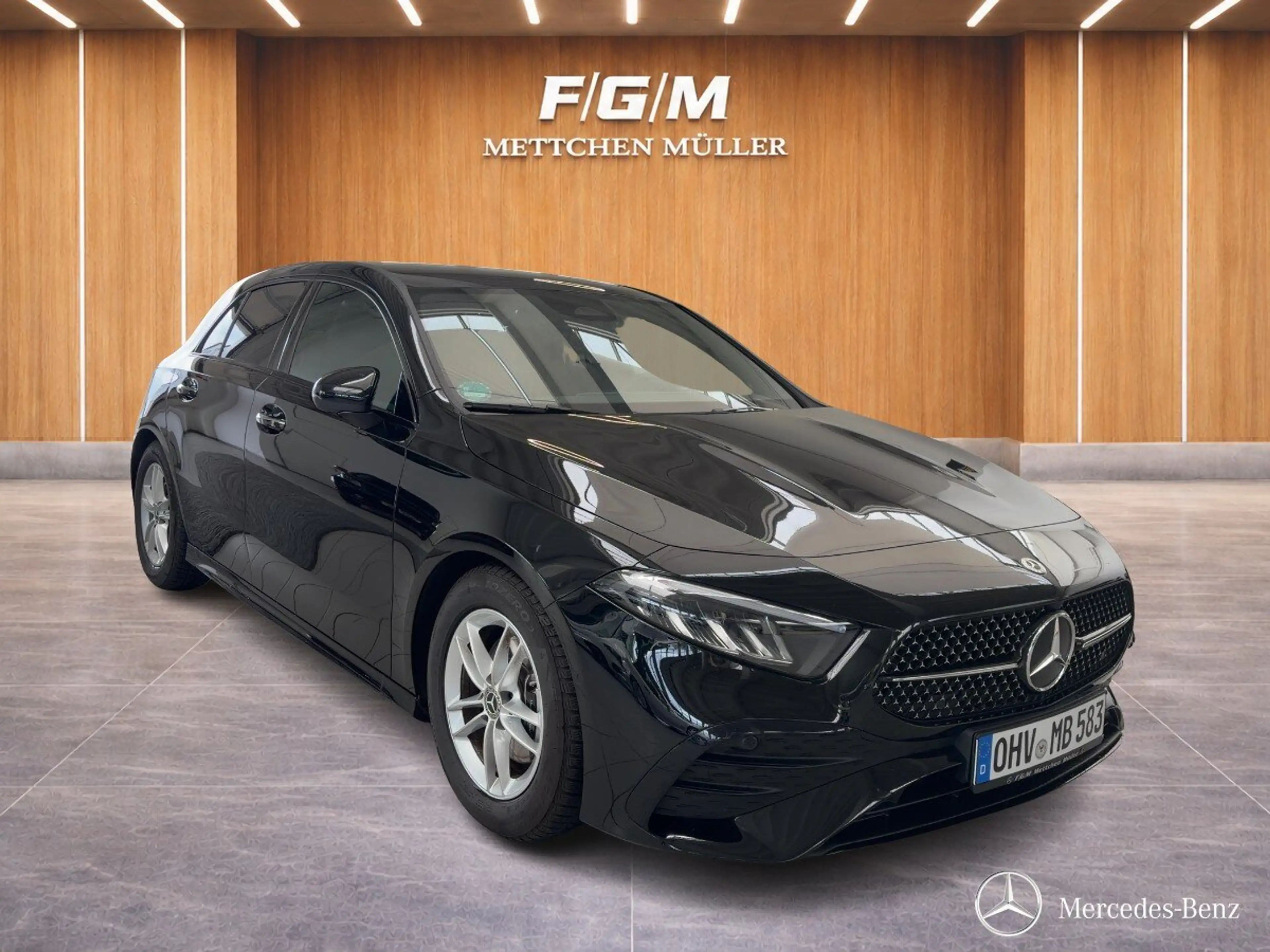 Mercedes-Benz A 180 A 180 Kompaktlimousine AMG-LINE+CARPLAY+R.KAMERA+ — photo 4