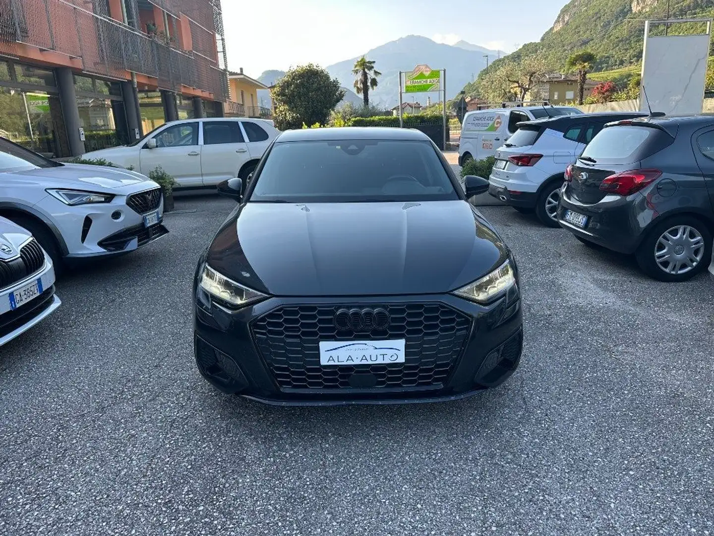 Audi A3 SPB 35 TDI S tronic Gris - 1