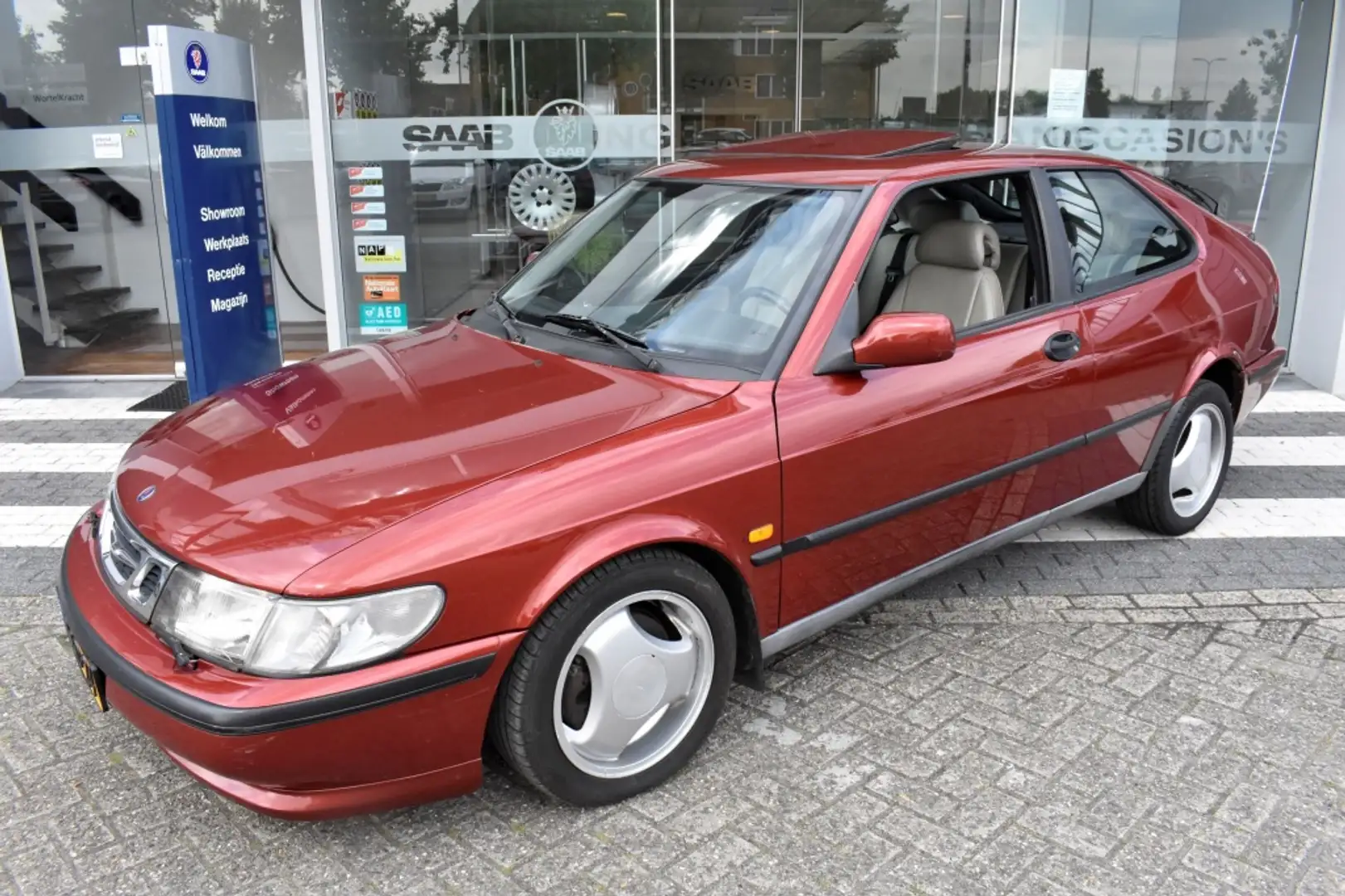 Saab 900 SE 2.0i Turbo Coupe Sensonic Rouge - 1