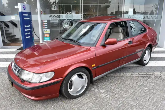Saab 900 SE 2.0i Turbo Coupe Sensonic
