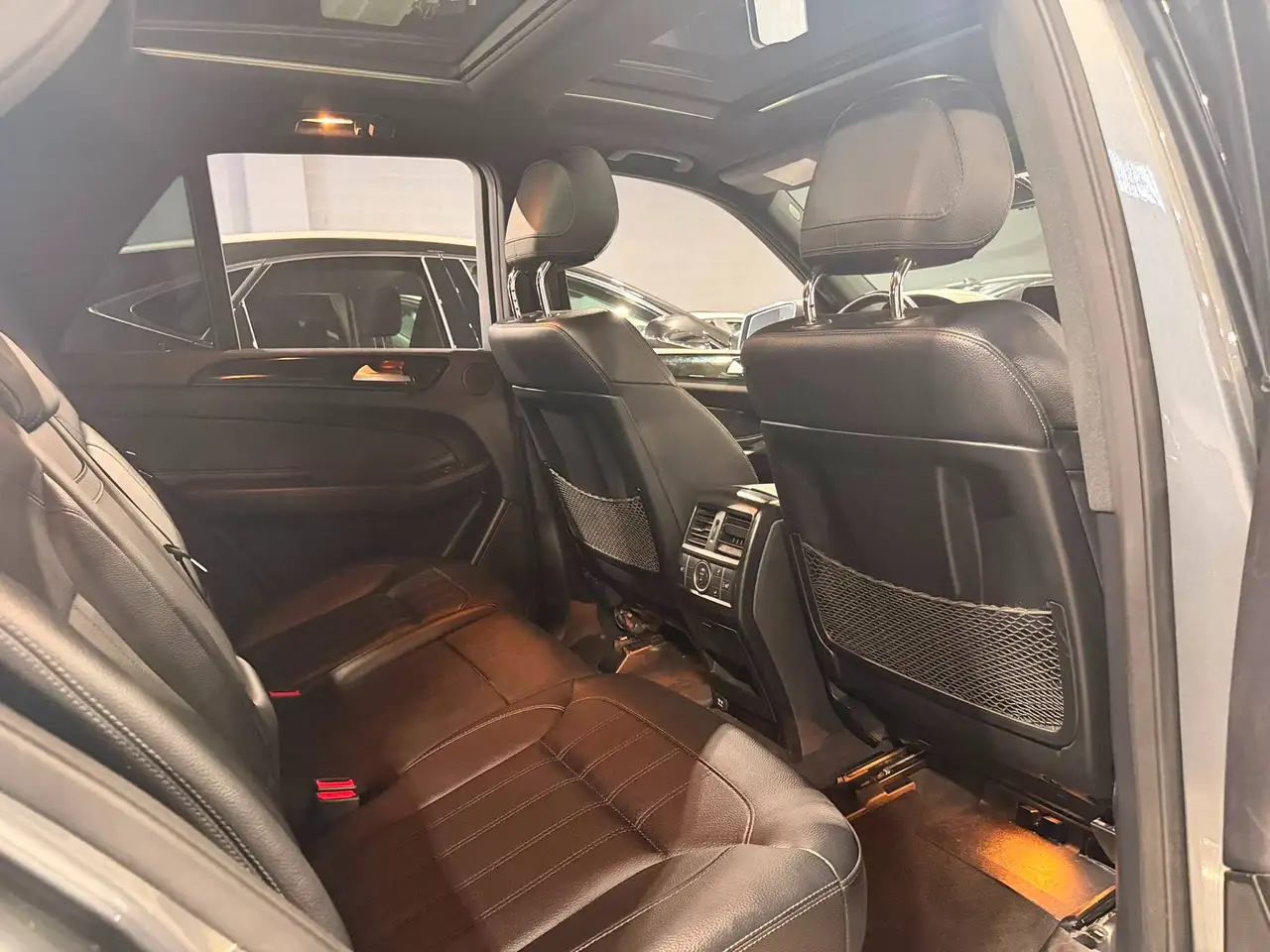 Mercedes-Benz GLE снимка Mercedes-Benz GLE