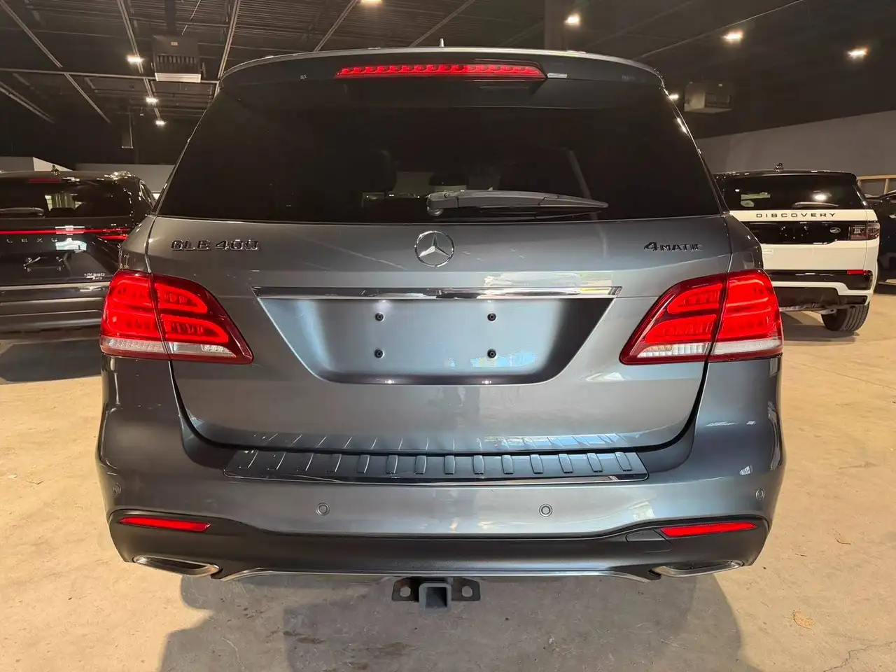 Mercedes-Benz GLE снимка Mercedes-Benz GLE