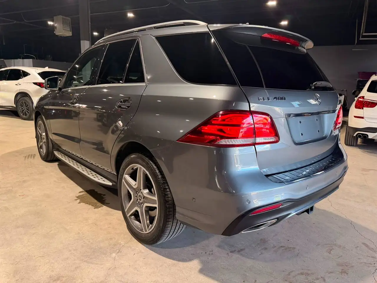 Mercedes-Benz GLE снимка Mercedes-Benz GLE