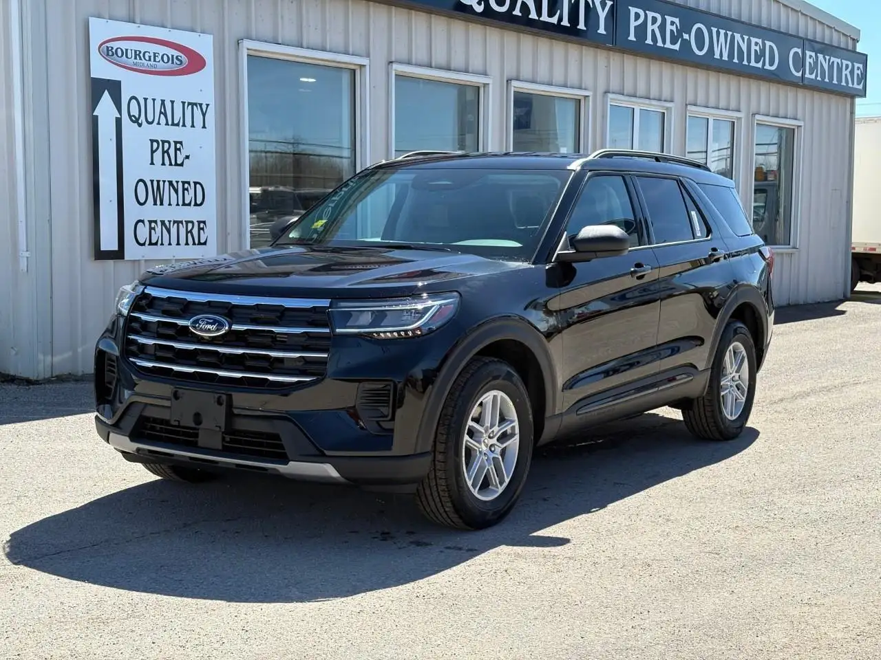 Ford Explorer снимка Ford Explorer