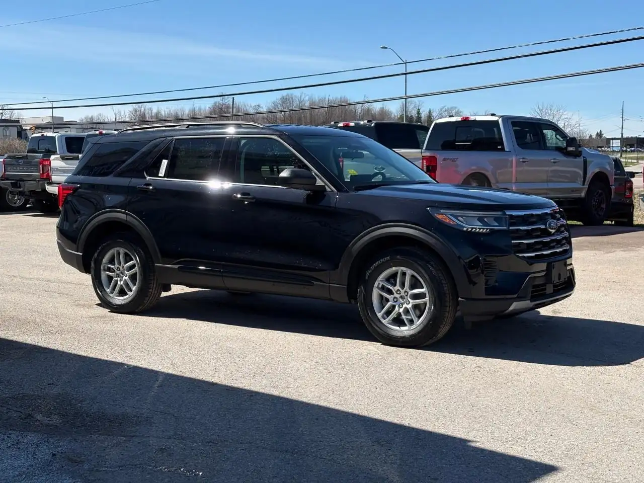 Ford Explorer снимка Ford Explorer